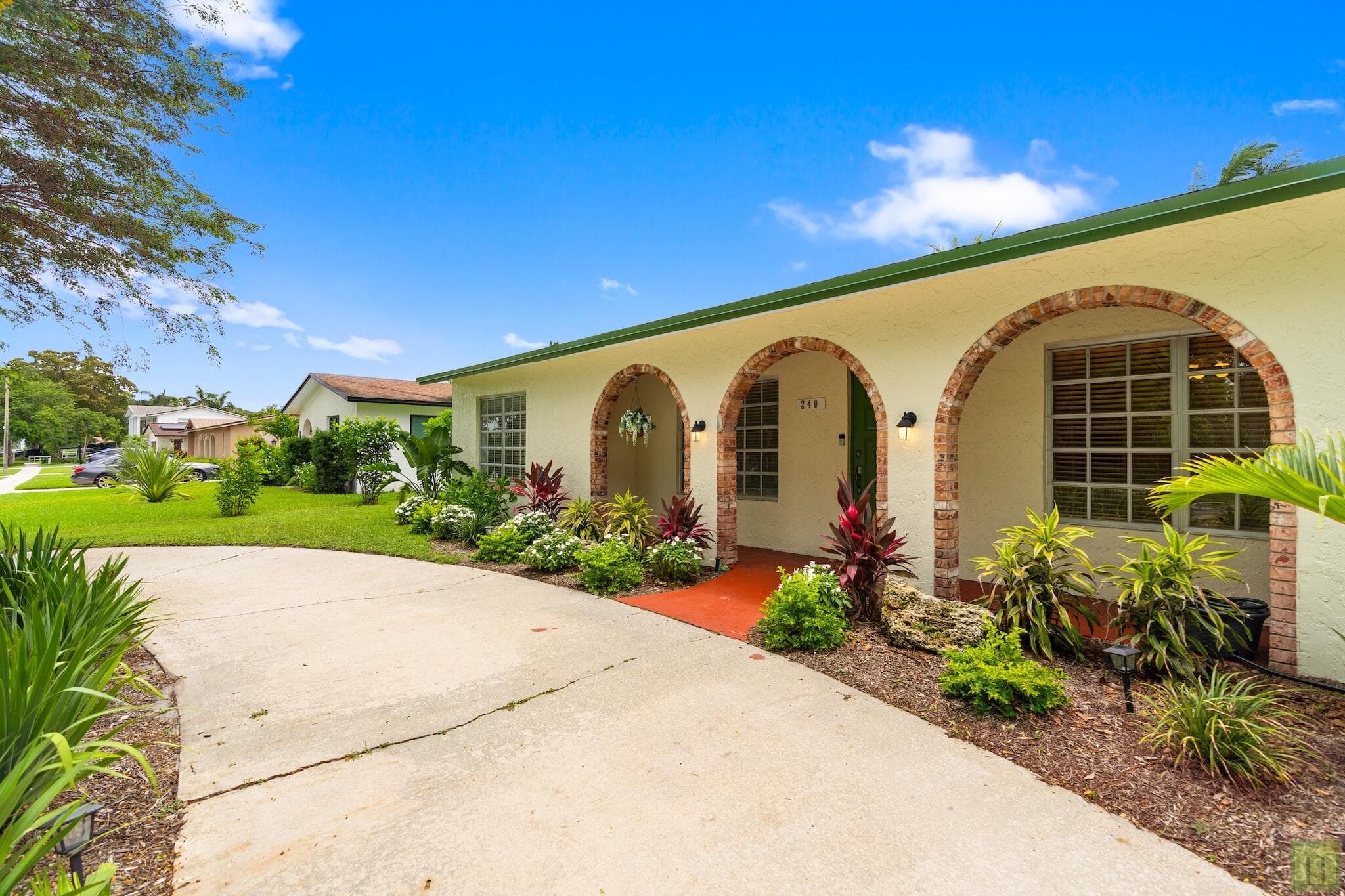 240 Lake Drive, Coconut Creek, FL 33066 — photo 5 of 121
