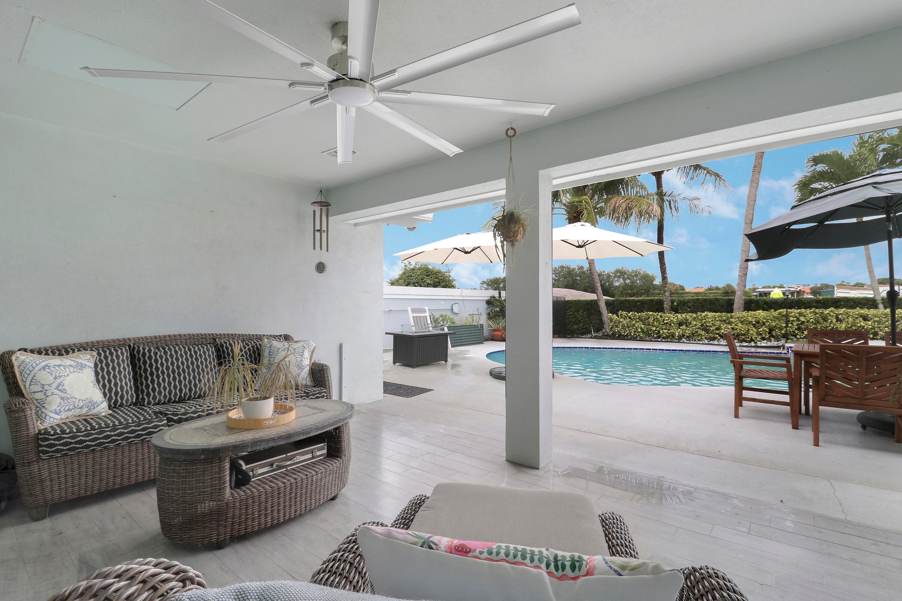 1560 Wilderness Road, West Palm Beach, FL 33409 — photo 47 of 51