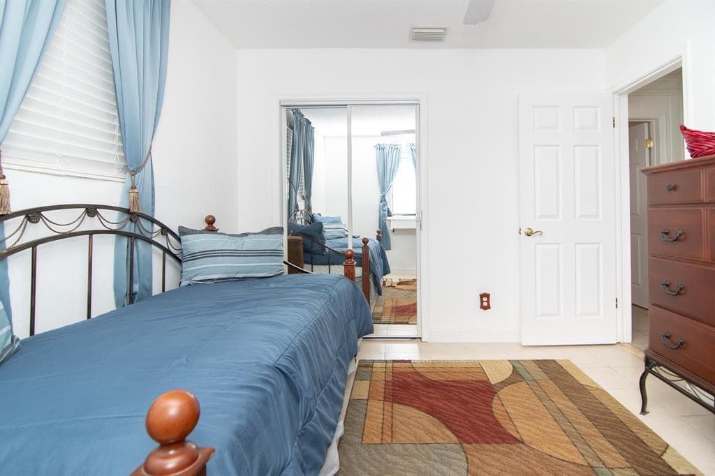 6872 SW 15th Street, North Lauderdale, FL 33068 — photo 13 of 17