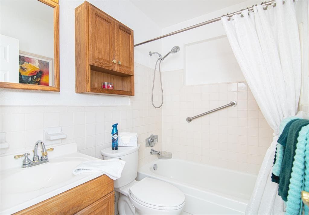 6872 SW 15th Street, North Lauderdale, FL 33068 — photo 14 of 17