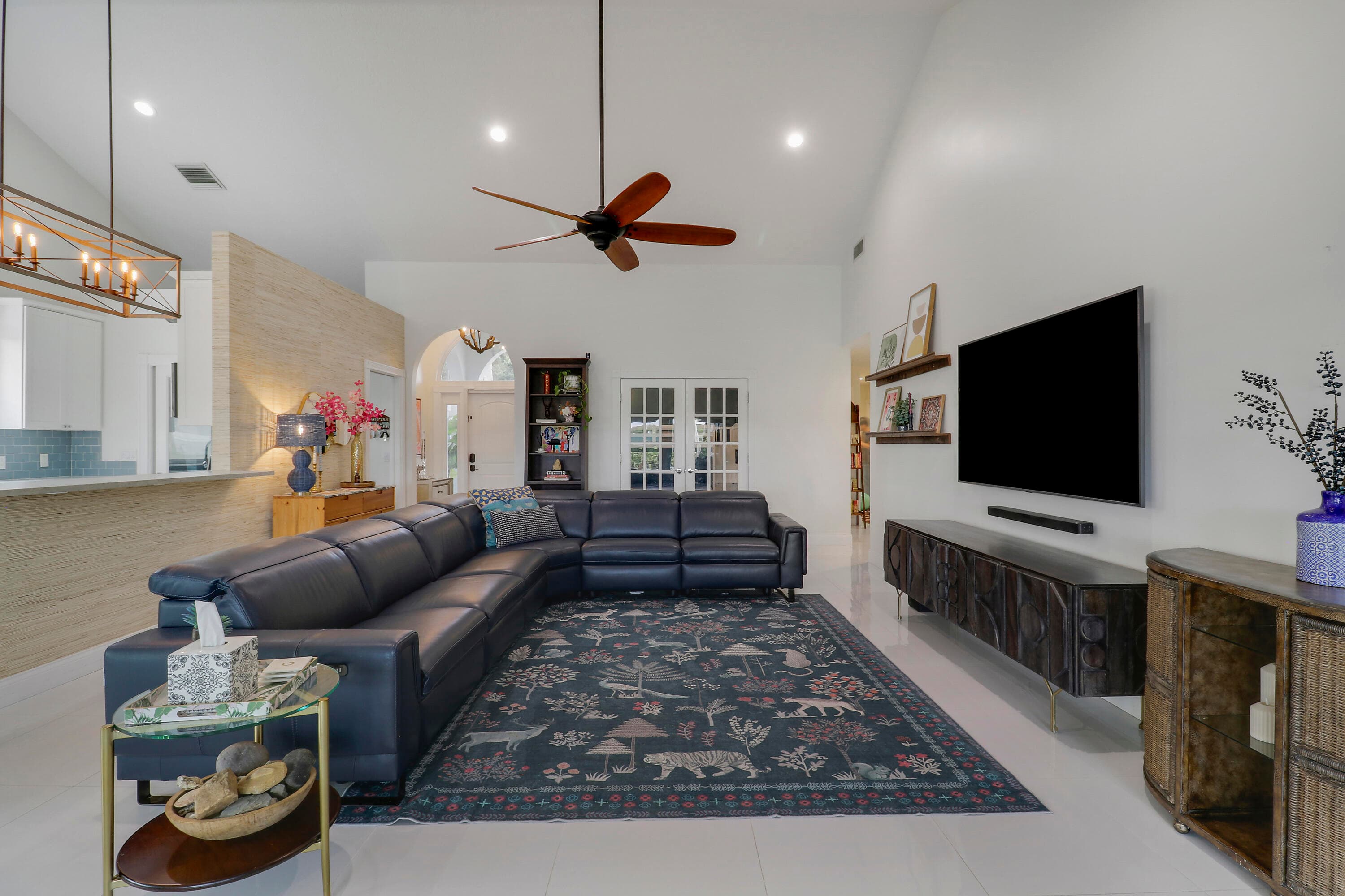 1560 Wilderness Road, West Palm Beach, FL 33409 — photo 7 of 51