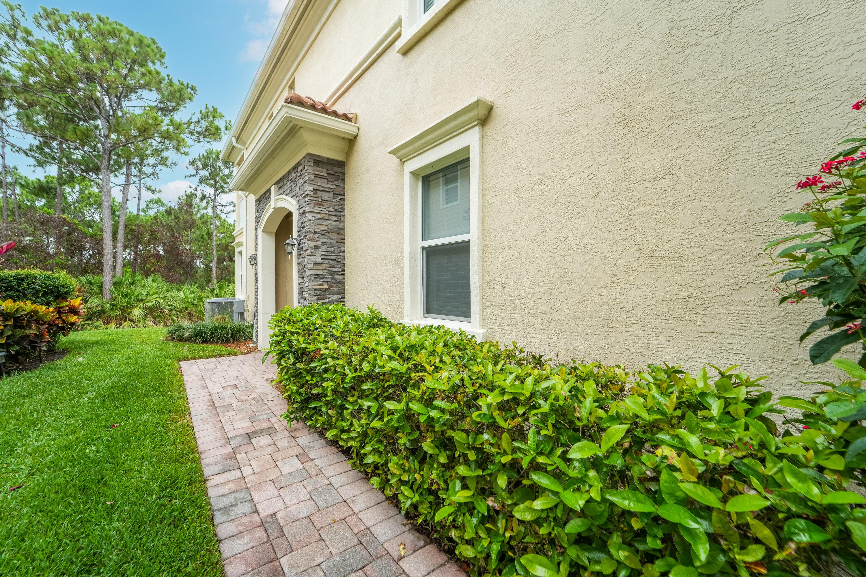 6128 SE Portofino Circle 104, Hobe Sound, FL 33455 — photo 6 of 36