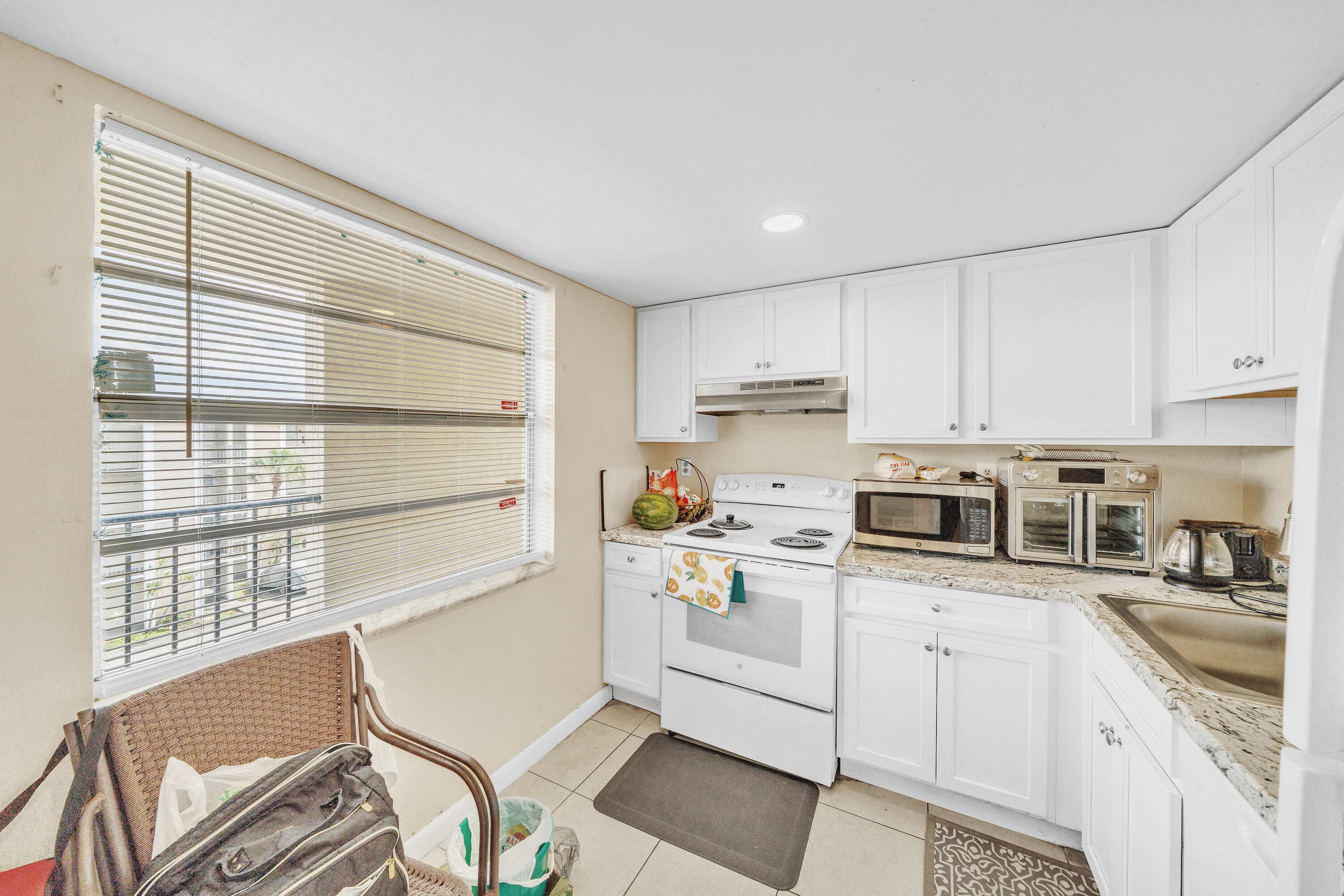 3001 NW 48th Avenue 439, Lauderdale Lakes, FL 33313 — photo 11 of 26