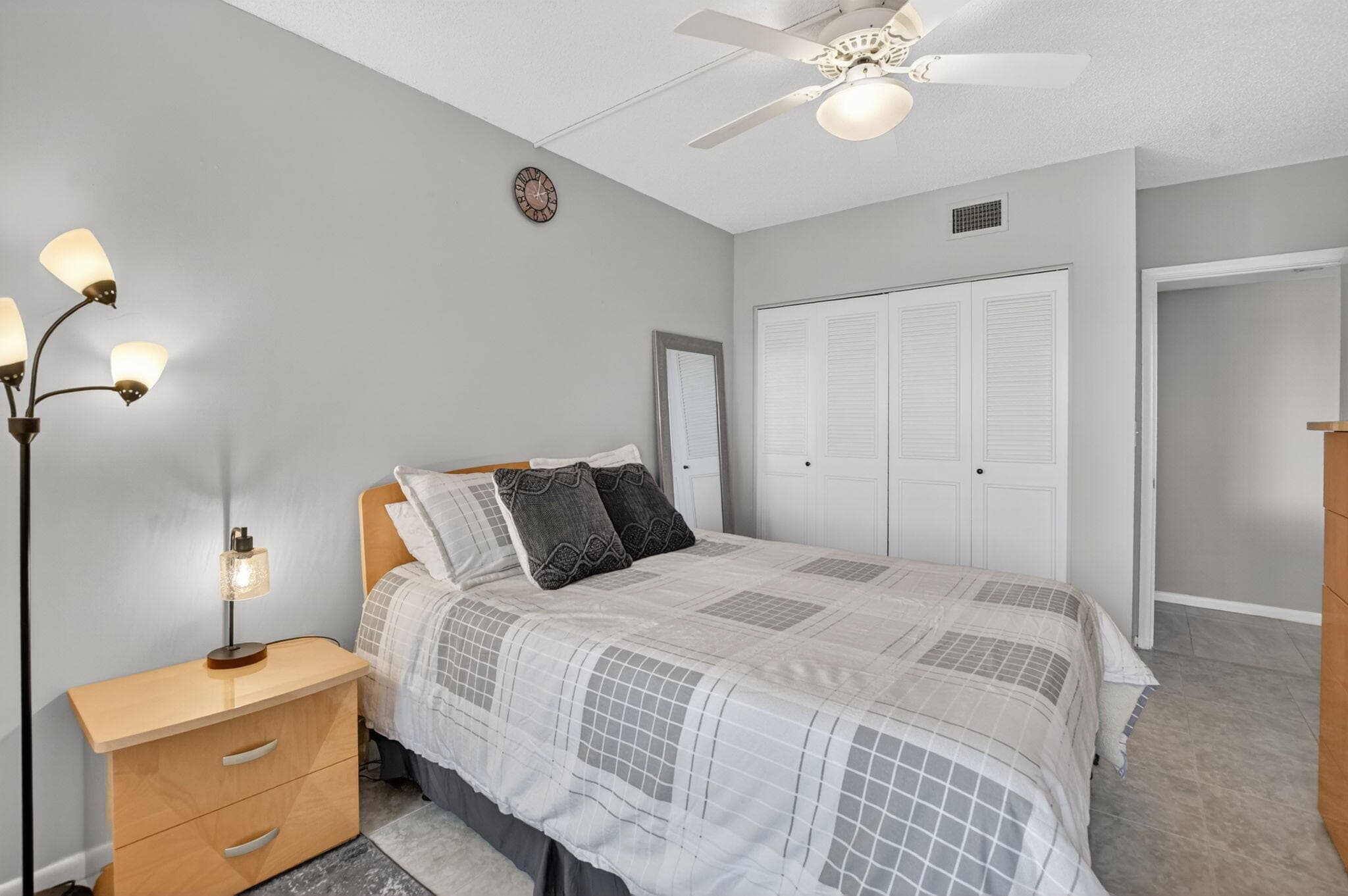 250 NE 20th Street 5230, Boca Raton, FL 33431 — photo 13 of 53