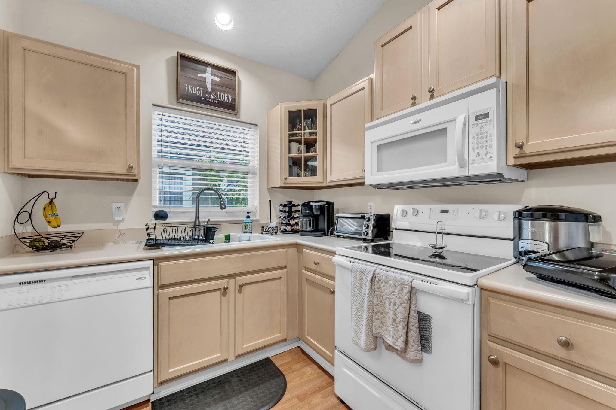 8385 Vía Serena, Boca Raton, FL 33433 — photo 9 of 35