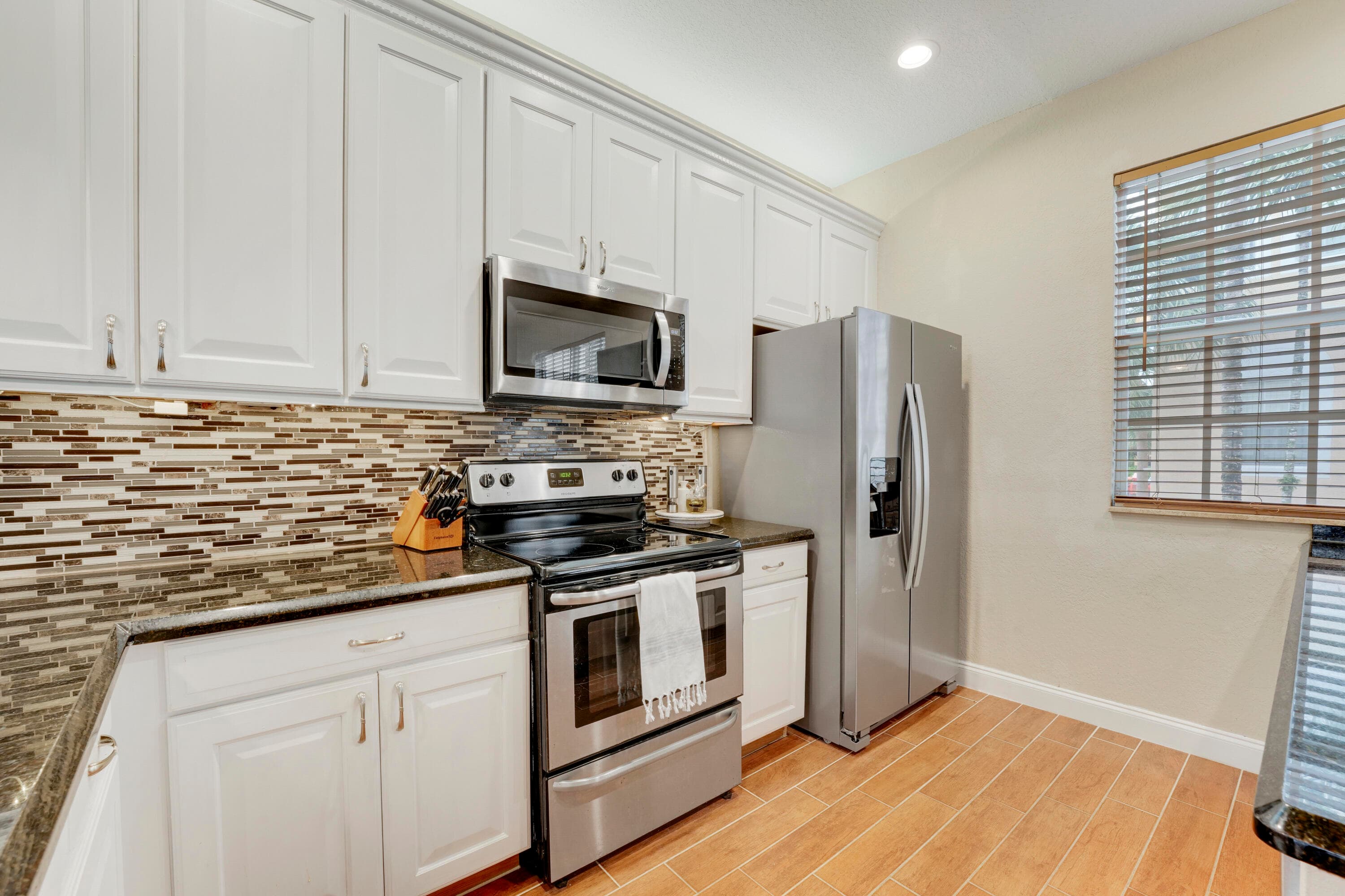 115 Harbors Way, Boynton Beach, FL 33435 — photo 6 of 31