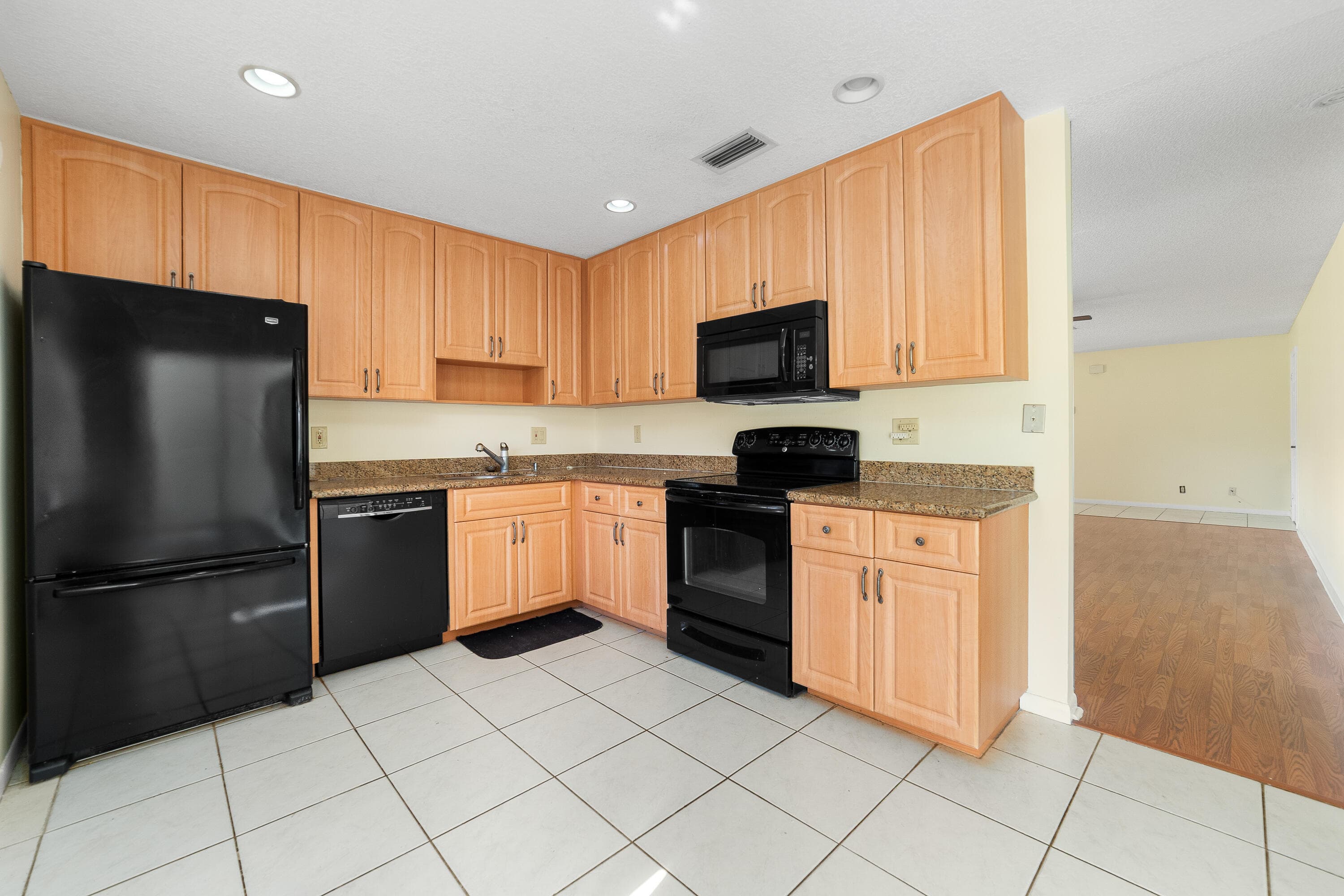 1720 Palmland Drive Unit 5a, Boynton Beach, FL 33436 — photo 11 of 38