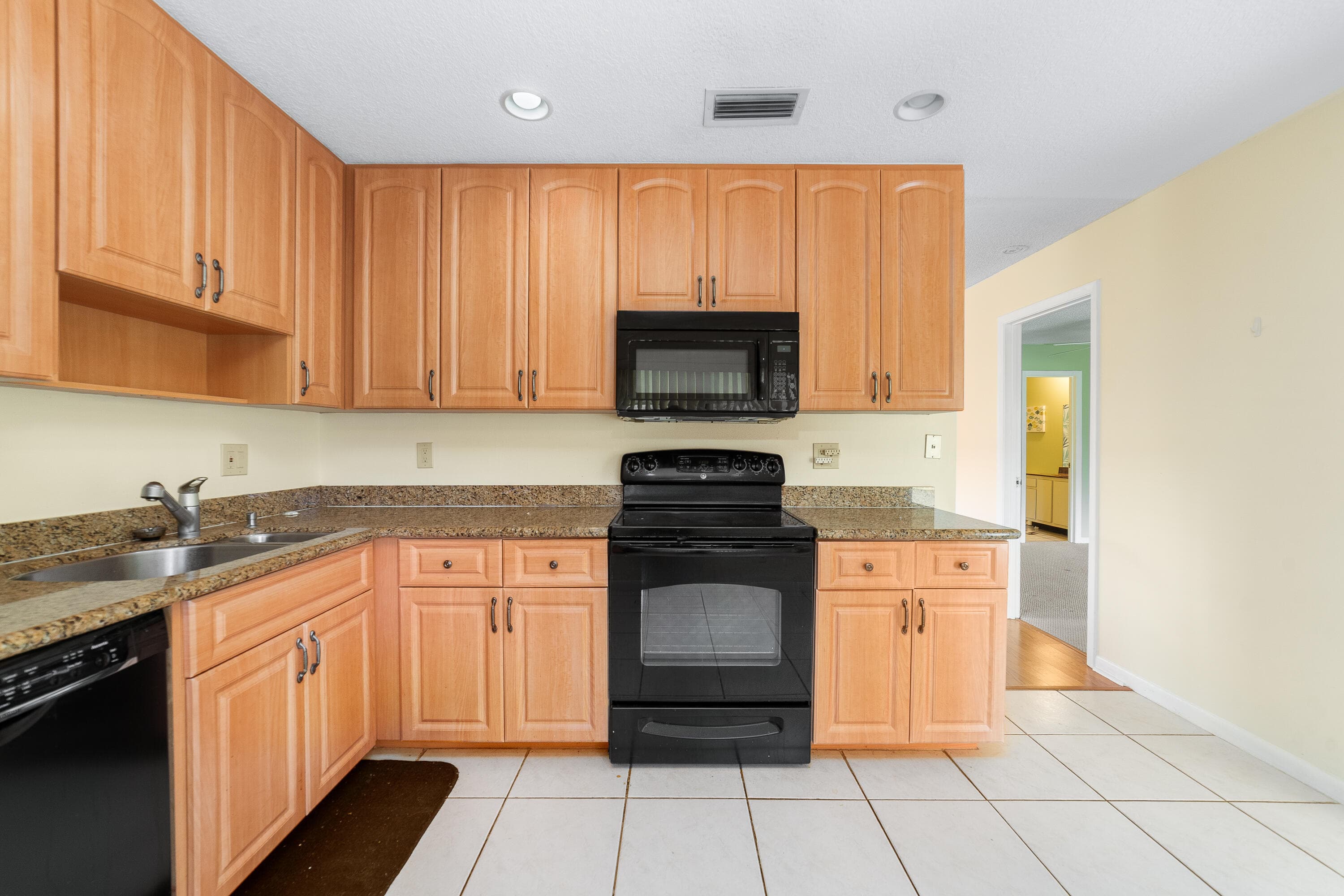 1720 Palmland Drive Unit 5a, Boynton Beach, FL 33436 — photo 12 of 38