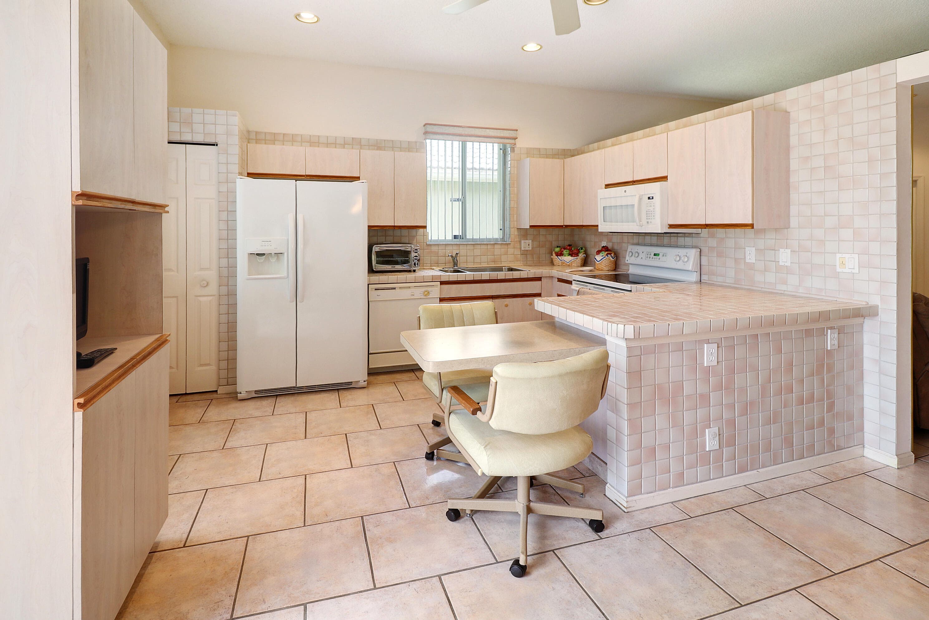 5006 Heron Court, Coconut Creek, FL 33073 — photo 9 of 45