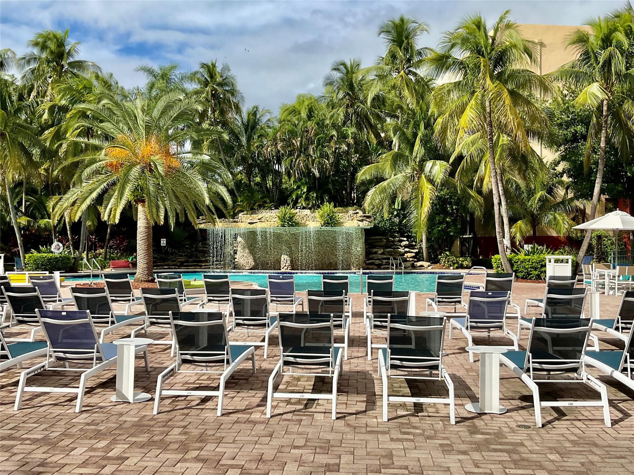 9517 Fontainebleau Boulevard 521-224, Miami, FL 33172 — photo 9 of 19