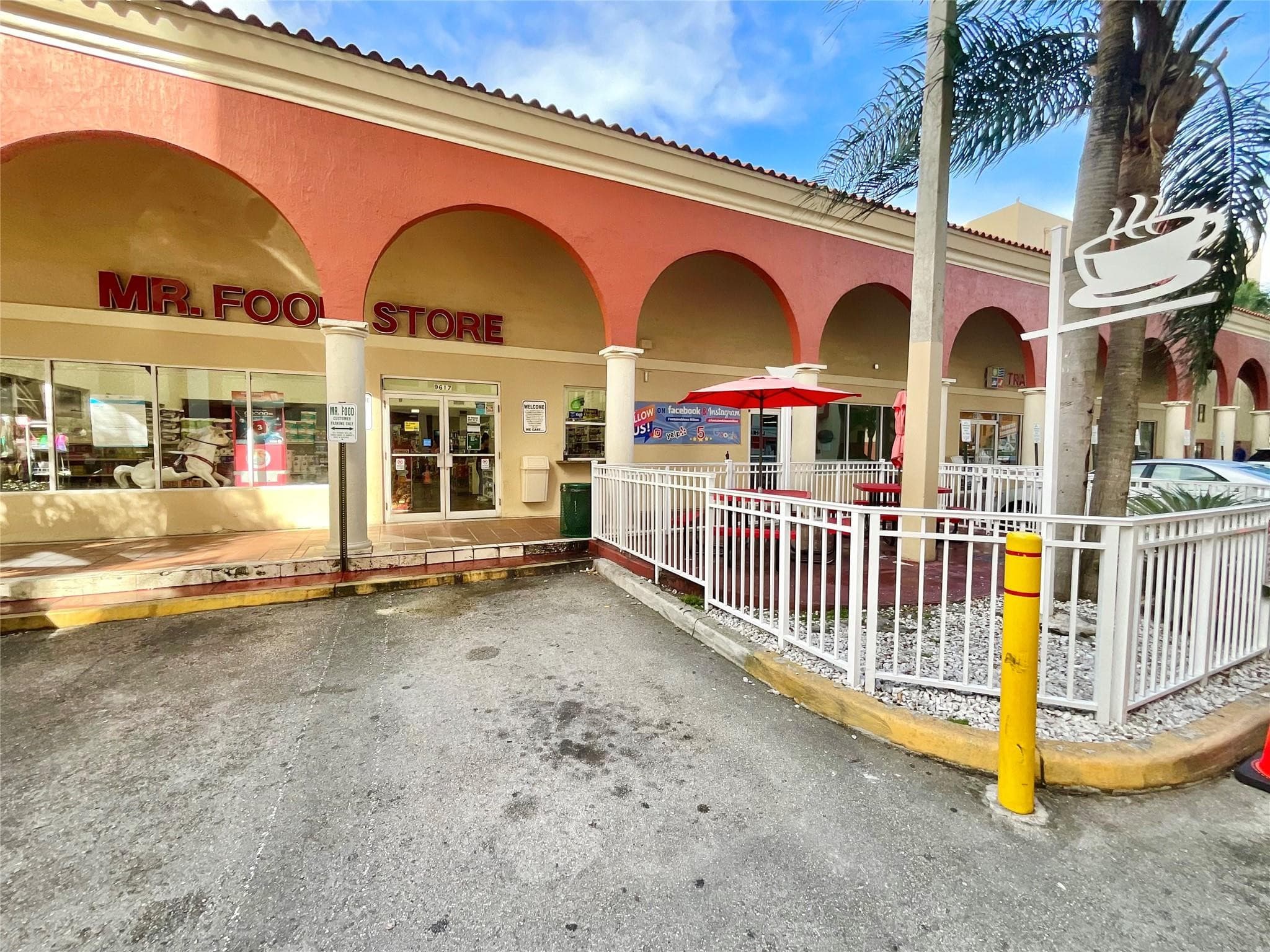 9517 Fontainebleau Boulevard 521-224, Miami, FL 33172 — photo 18 of 19