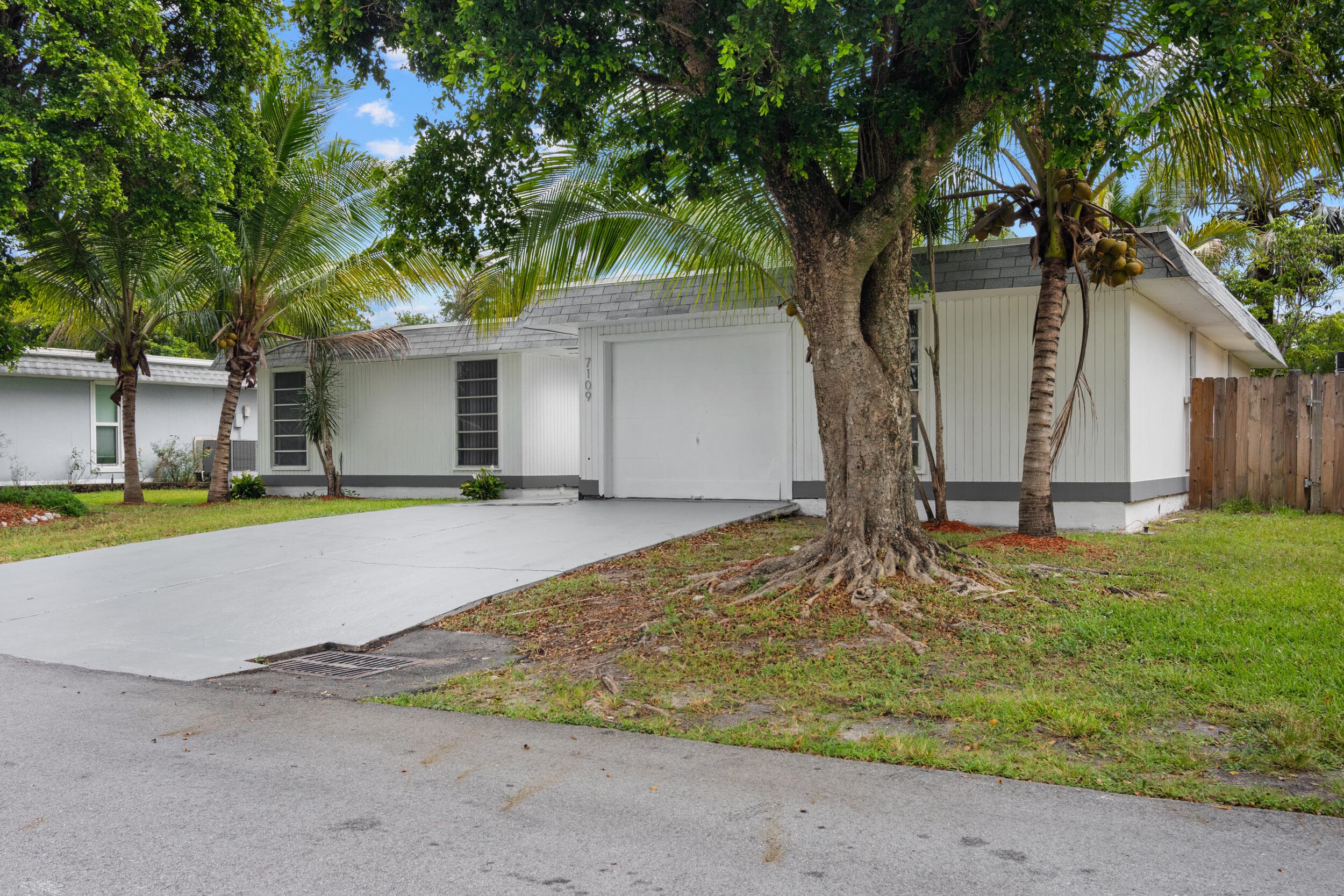 7109 NW 68th Street, Tamarac, FL 33321 — photo 2 of 19