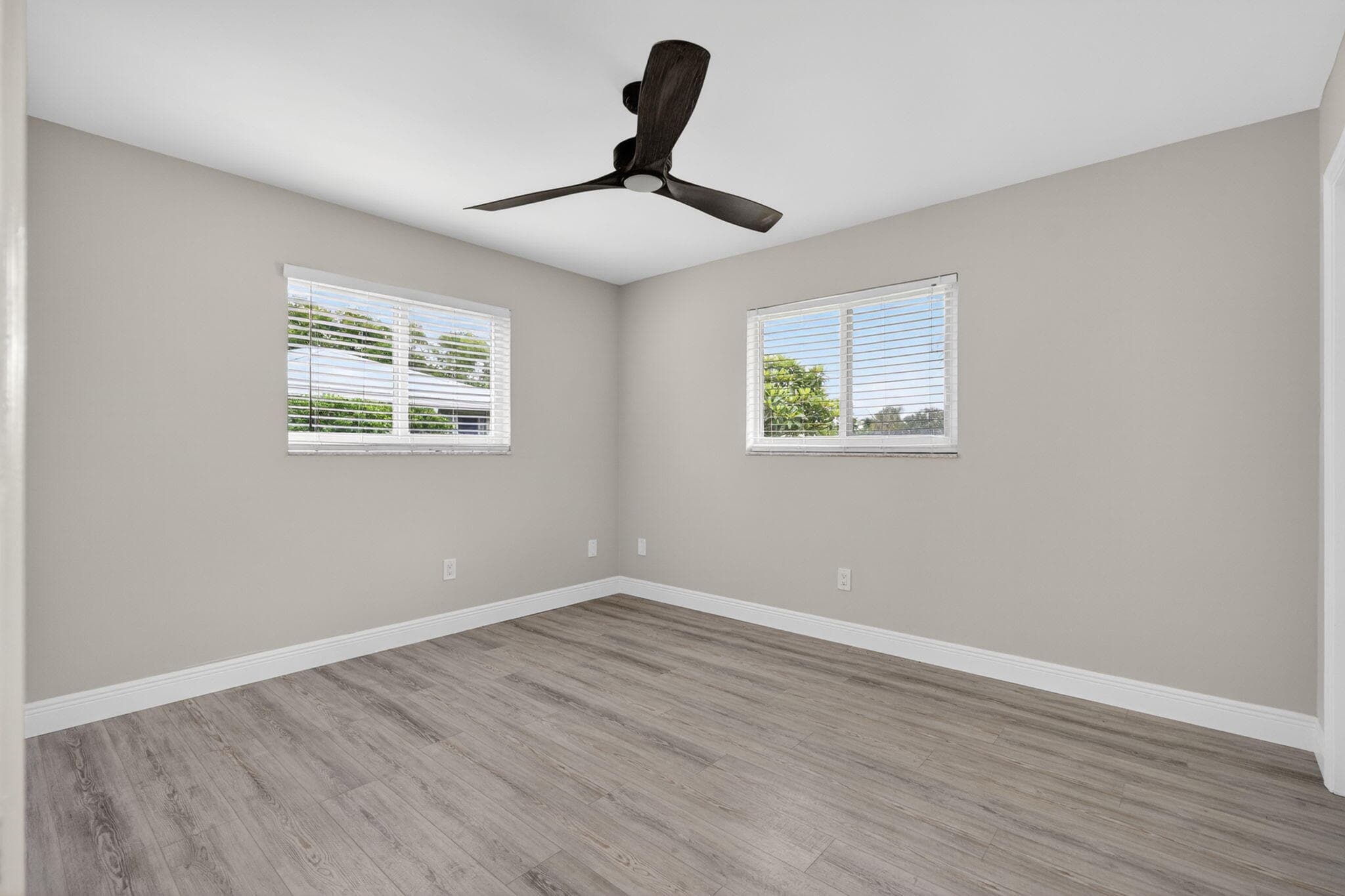 10339 Daphne Avenue, Palm Beach Gardens, FL 33410 — photo 40 of 81