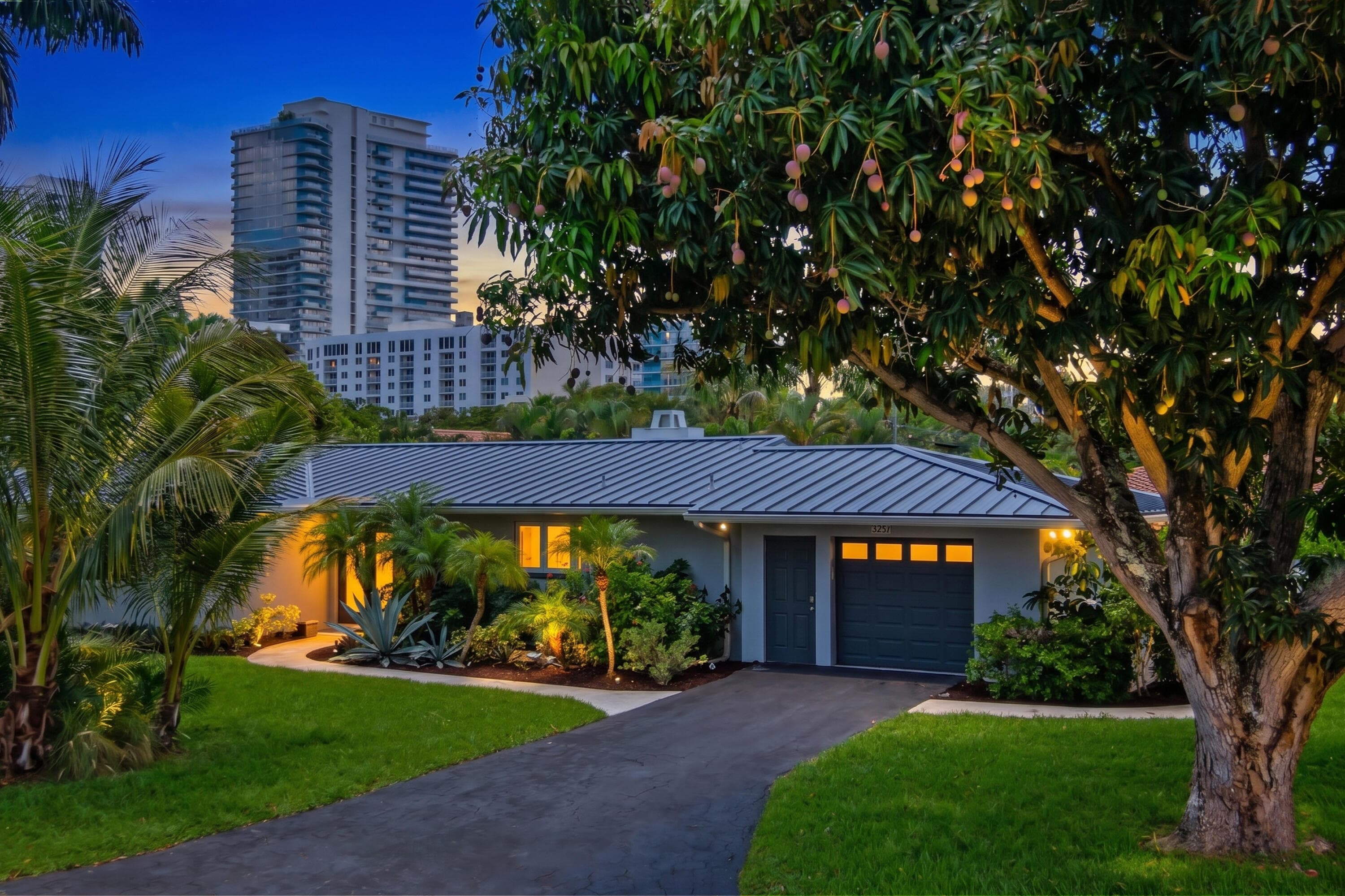 3240 Lakeview Drive, Pompano Beach, FL 33062 — photo 42 of 53