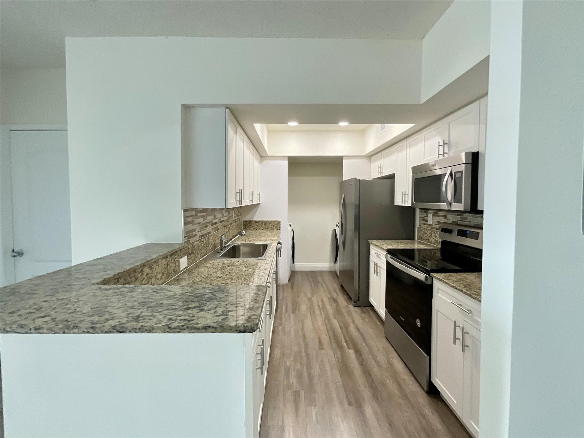 16900 N Bay Road 2-817, Sunny Isles Beach, FL 33160 — photo 1 of 31