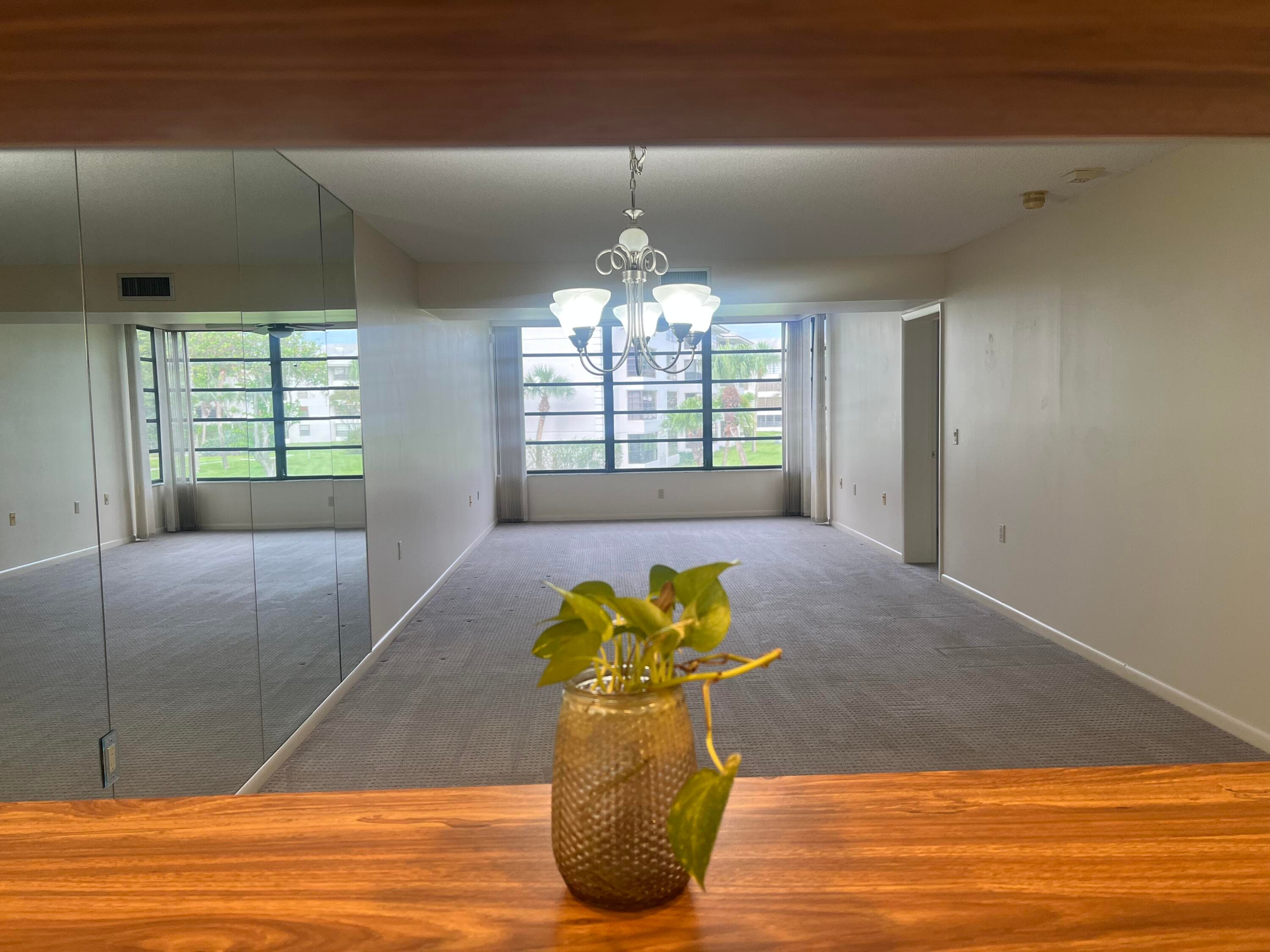 3636 Whitehall Drive 204, West Palm Beach, FL 33401 — photo 8 of 16