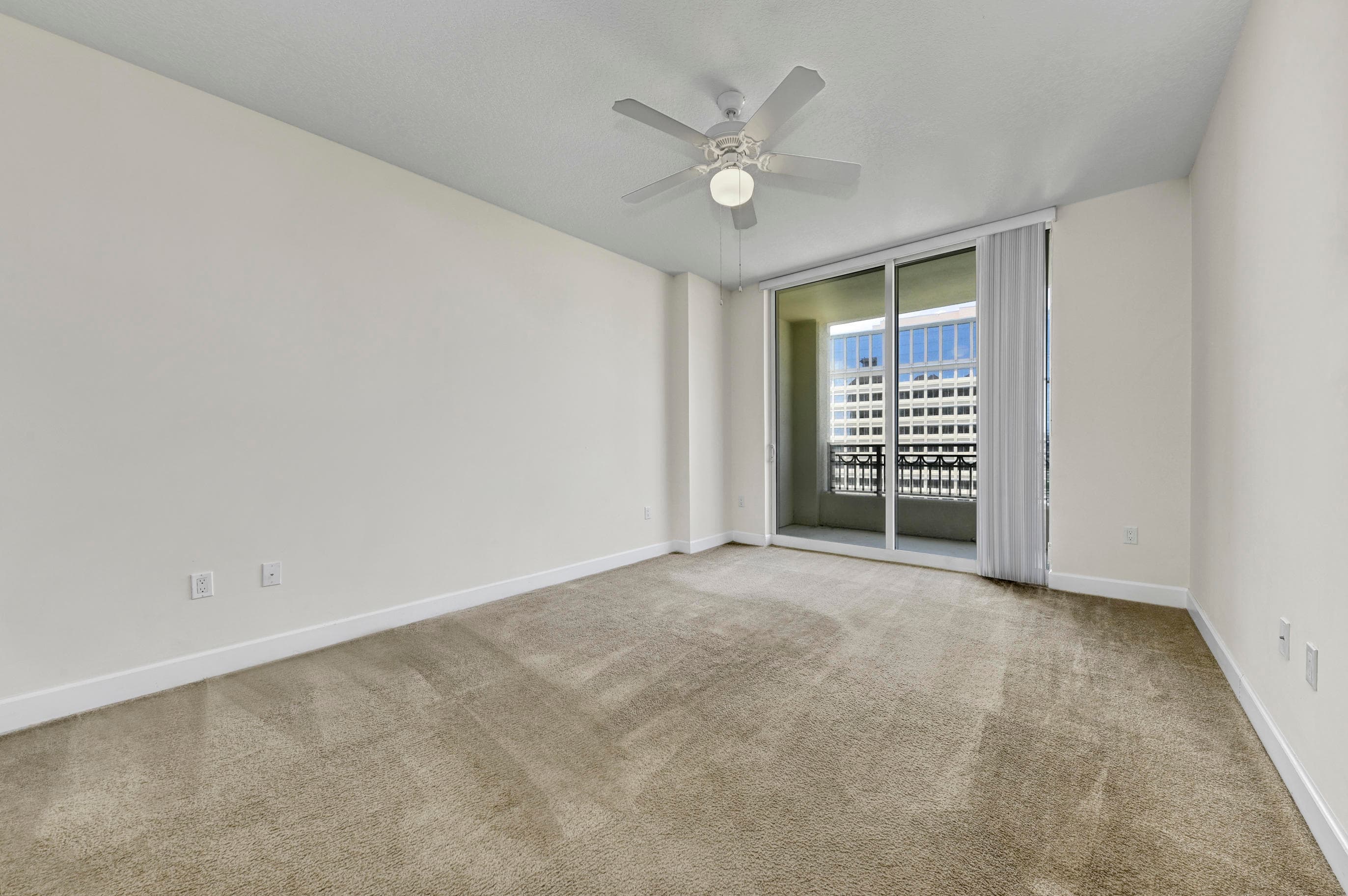 550 Okeechobee Boulevard 1404, West Palm Beach, FL 33401 — photo 6 of 11