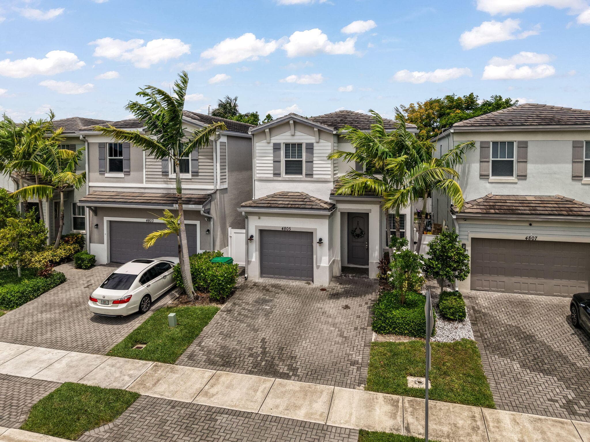 4805 NW 48th Terrace, Tamarac, FL 33319 — photo 2 of 39