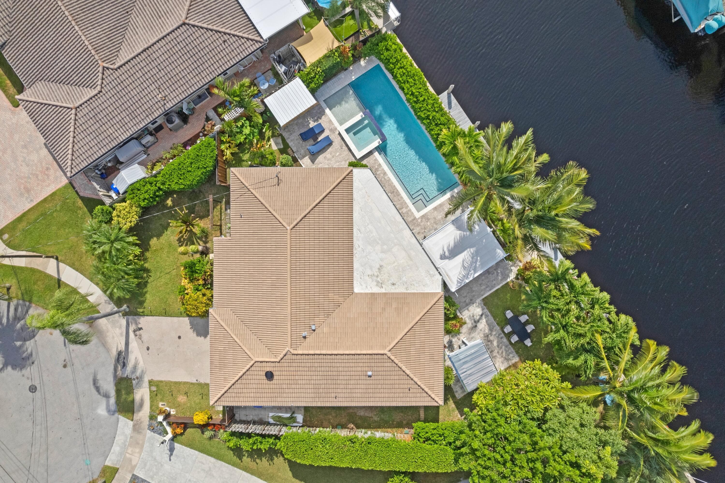 391 SE 7th Avenue, Pompano Beach, FL 33060 — photo 12 of 38