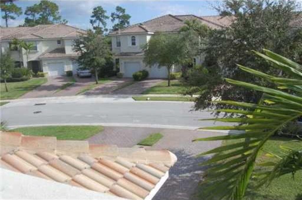 13377 Georgian Court, Wellington, FL 33414 — photo 3 of 27
