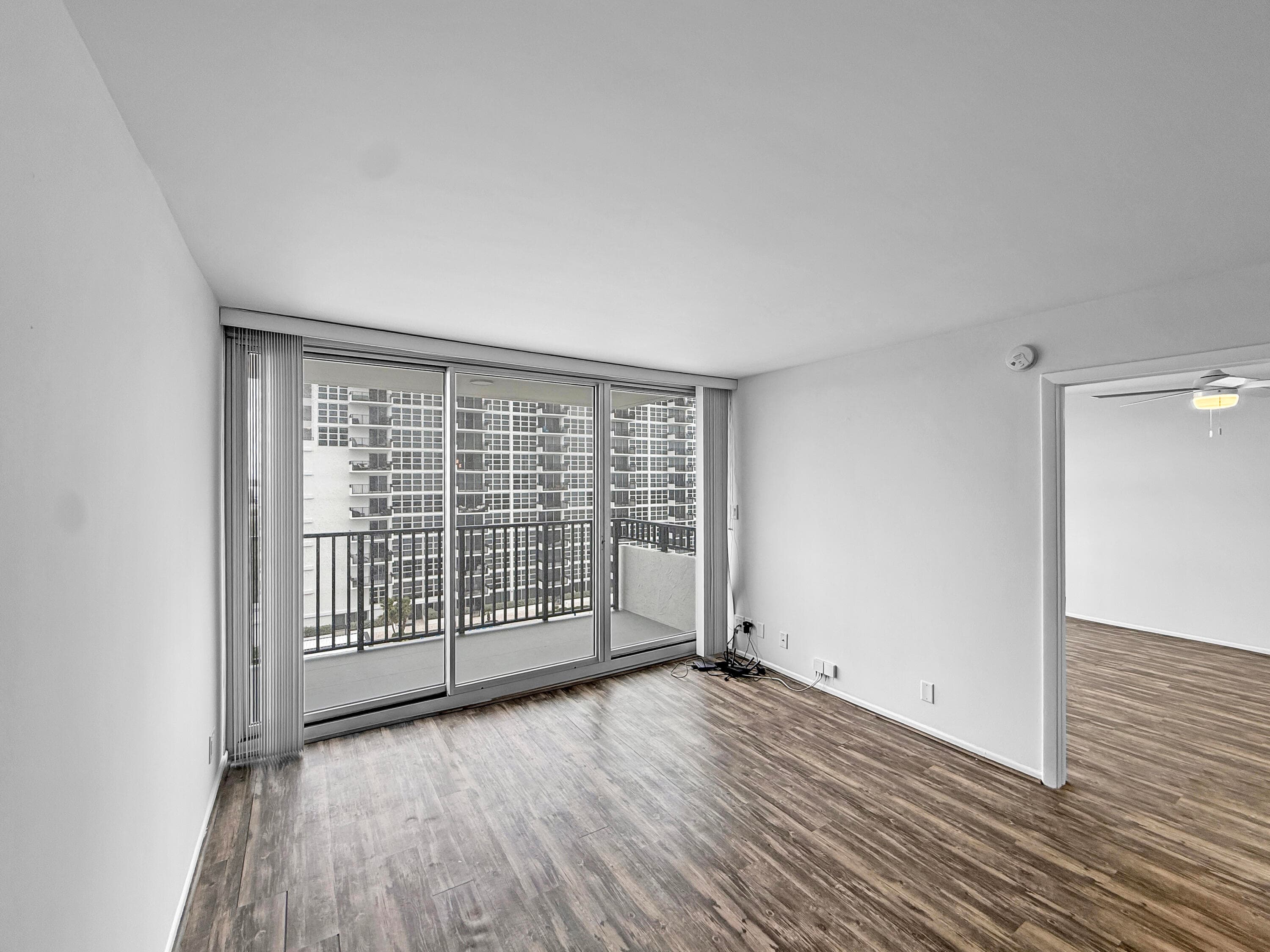 525 N Ocean Boulevard 1016, Pompano Beach, FL 33062 — photo 5 of 31