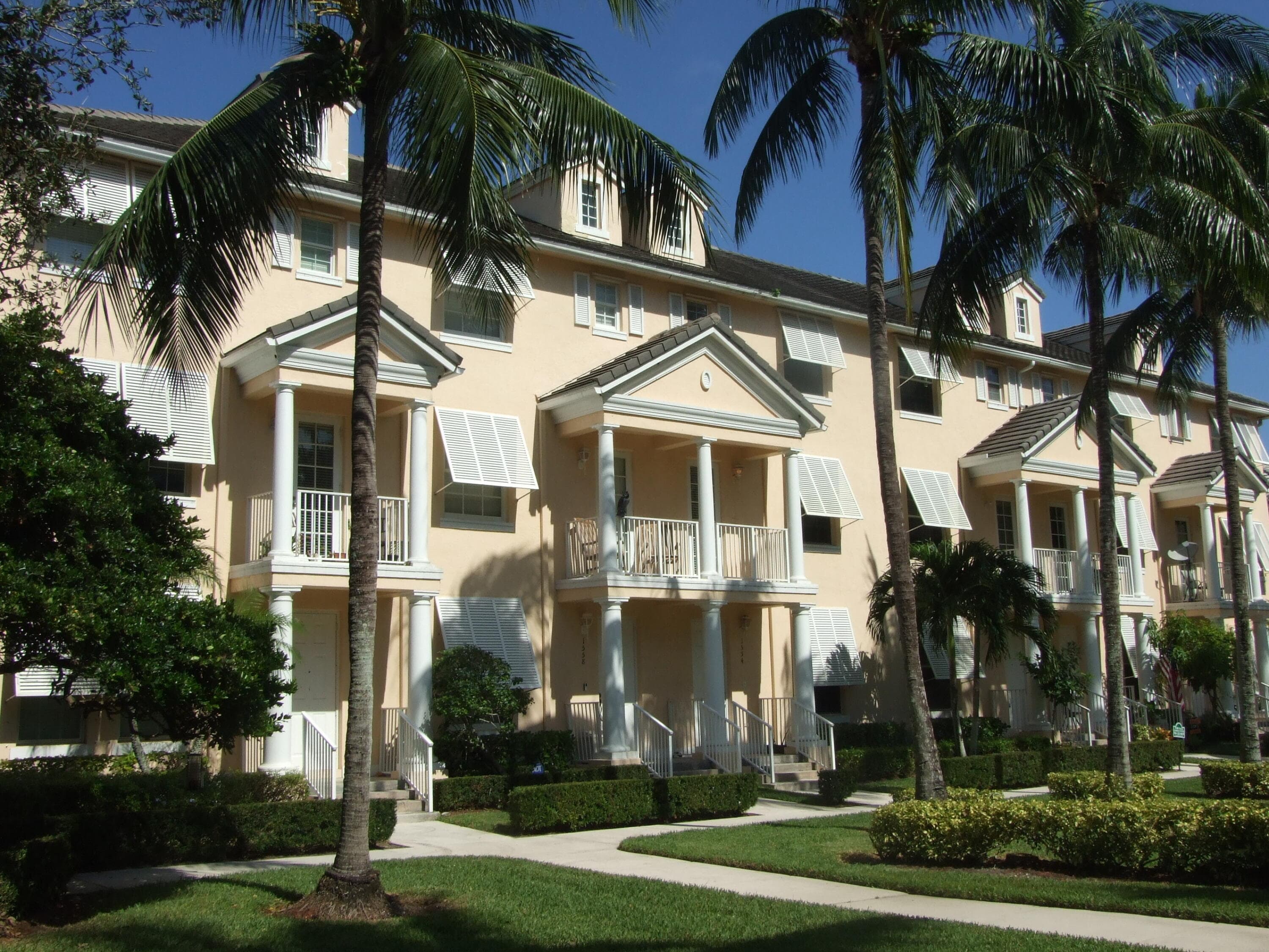 1554 Limetree Bay Avenue, Jupiter, FL 33458 — photo 1 of 30