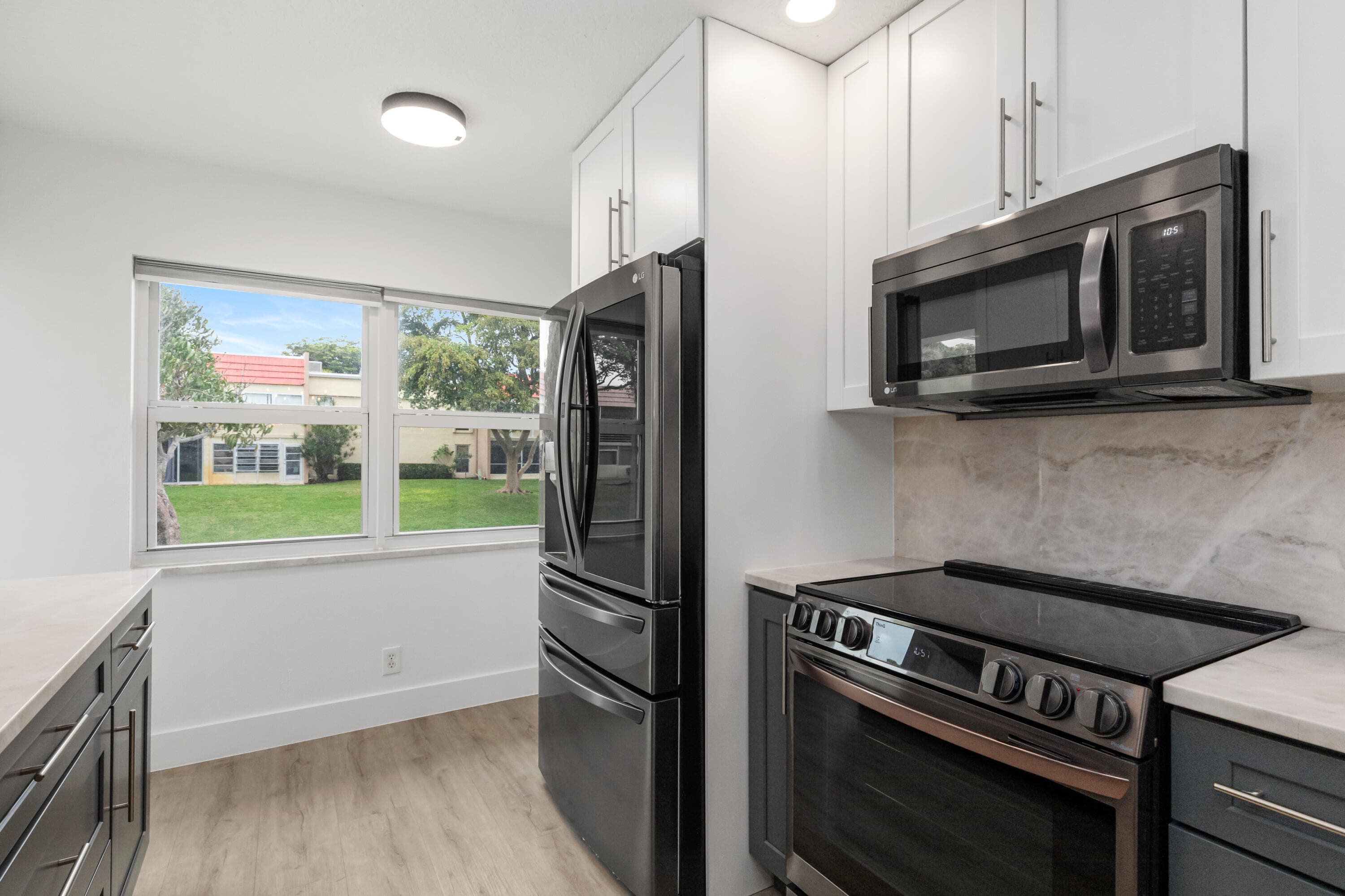 2737 Zorno Way, Delray Beach, FL 33445 — photo 9 of 32