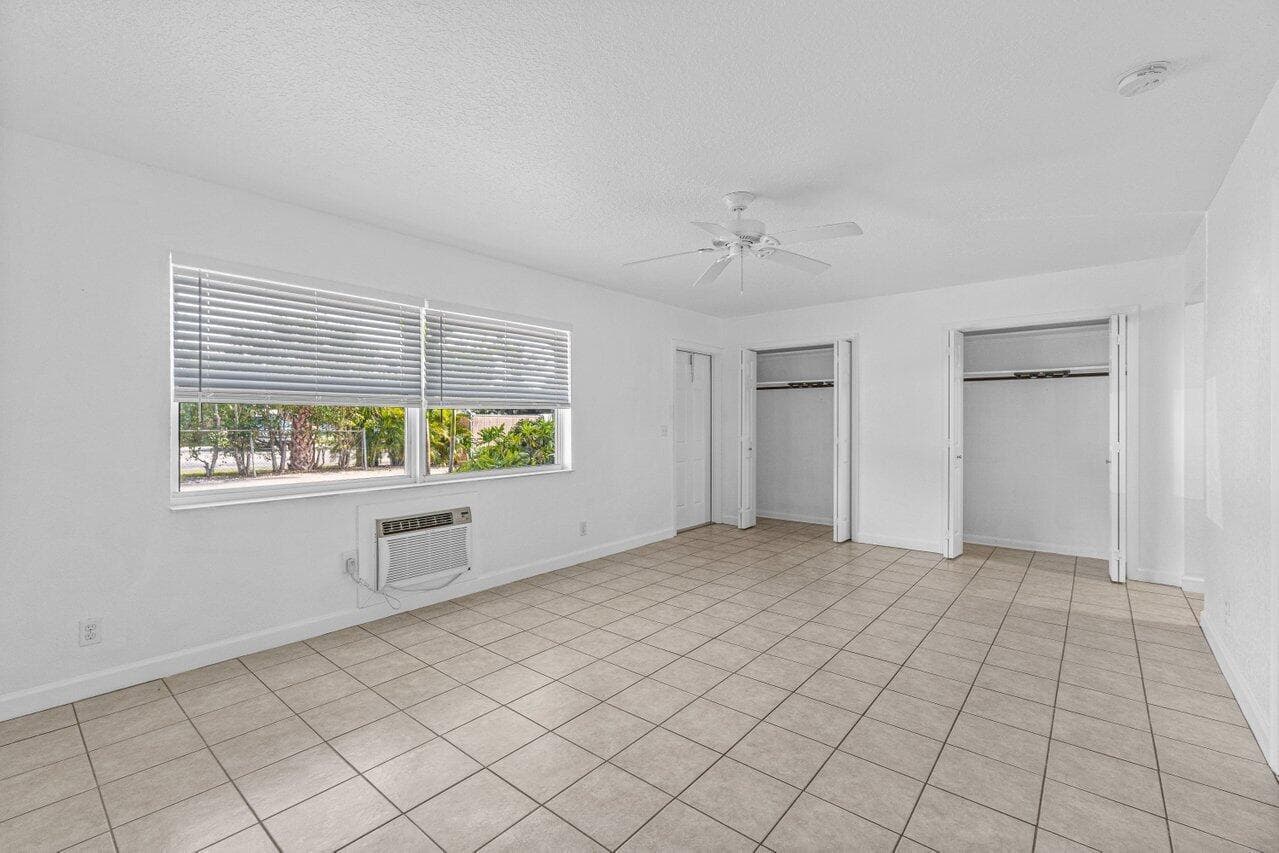 751 Hummingbird Way 1, North Palm Beach, FL 33408 — photo 9 of 22