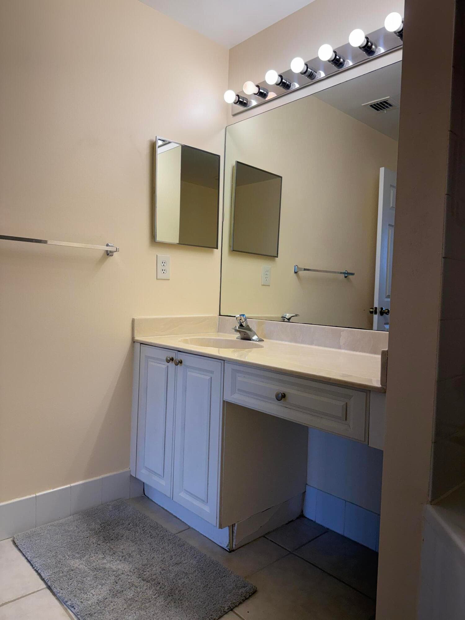 2100 Greenview Shores Boulevard 511, Wellington, FL 33414 — photo 10 of 14