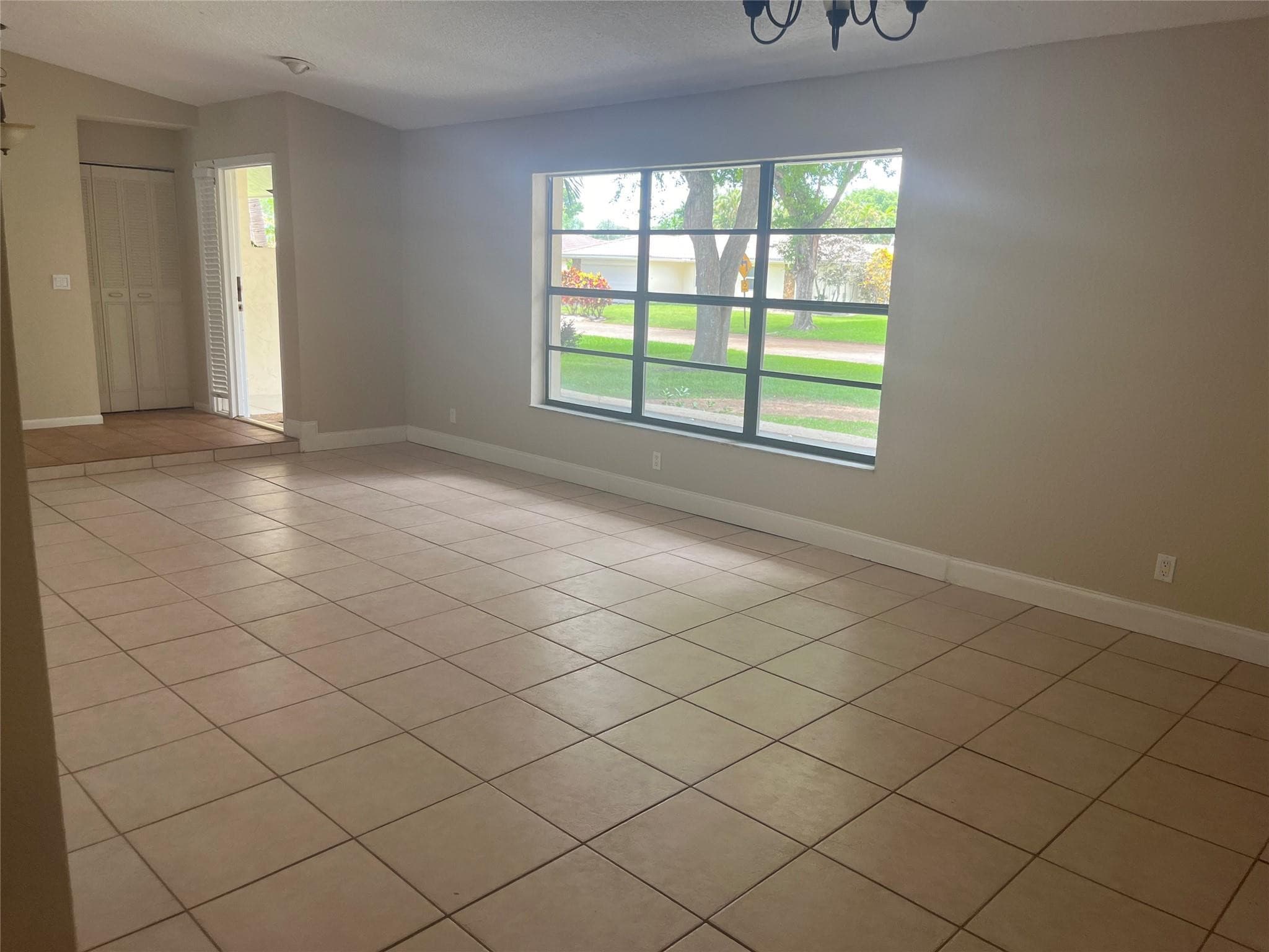 10734 NW 17th Manor, Coral Springs, FL 33071 — photo 6 of 9