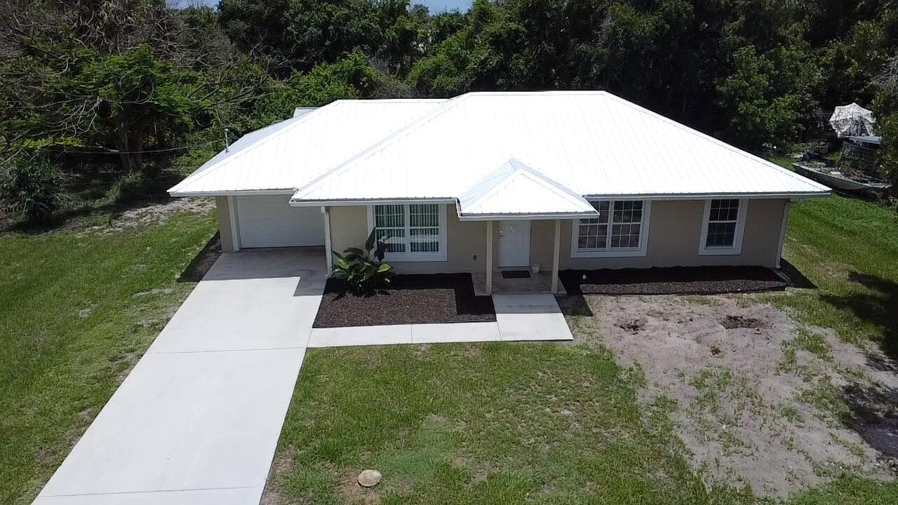 9166 SE 63rd Drive, Okeechobee, FL 34974 — photo