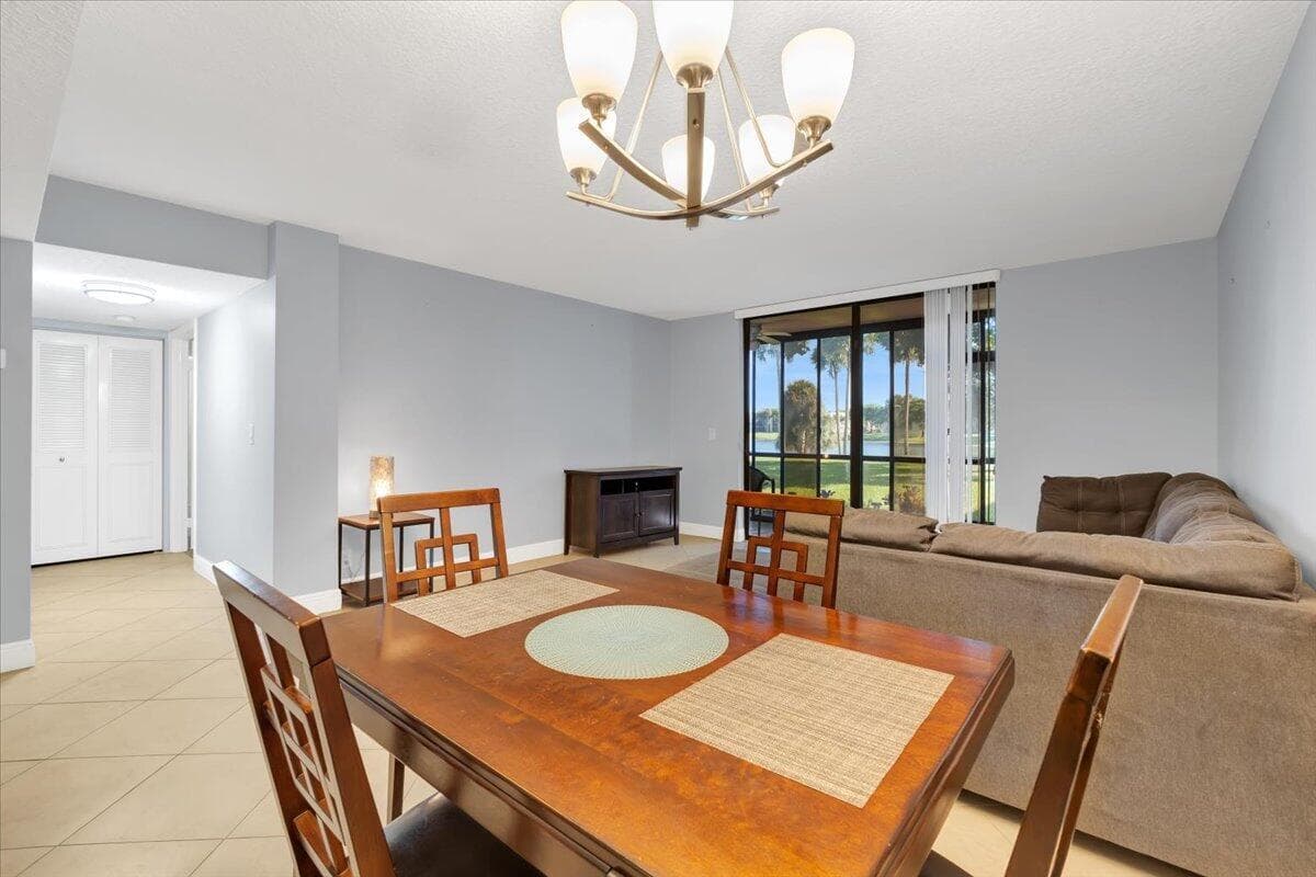 5190 Las Verdes Circle 108, Delray Beach, FL 33484 — photo 7 of 39