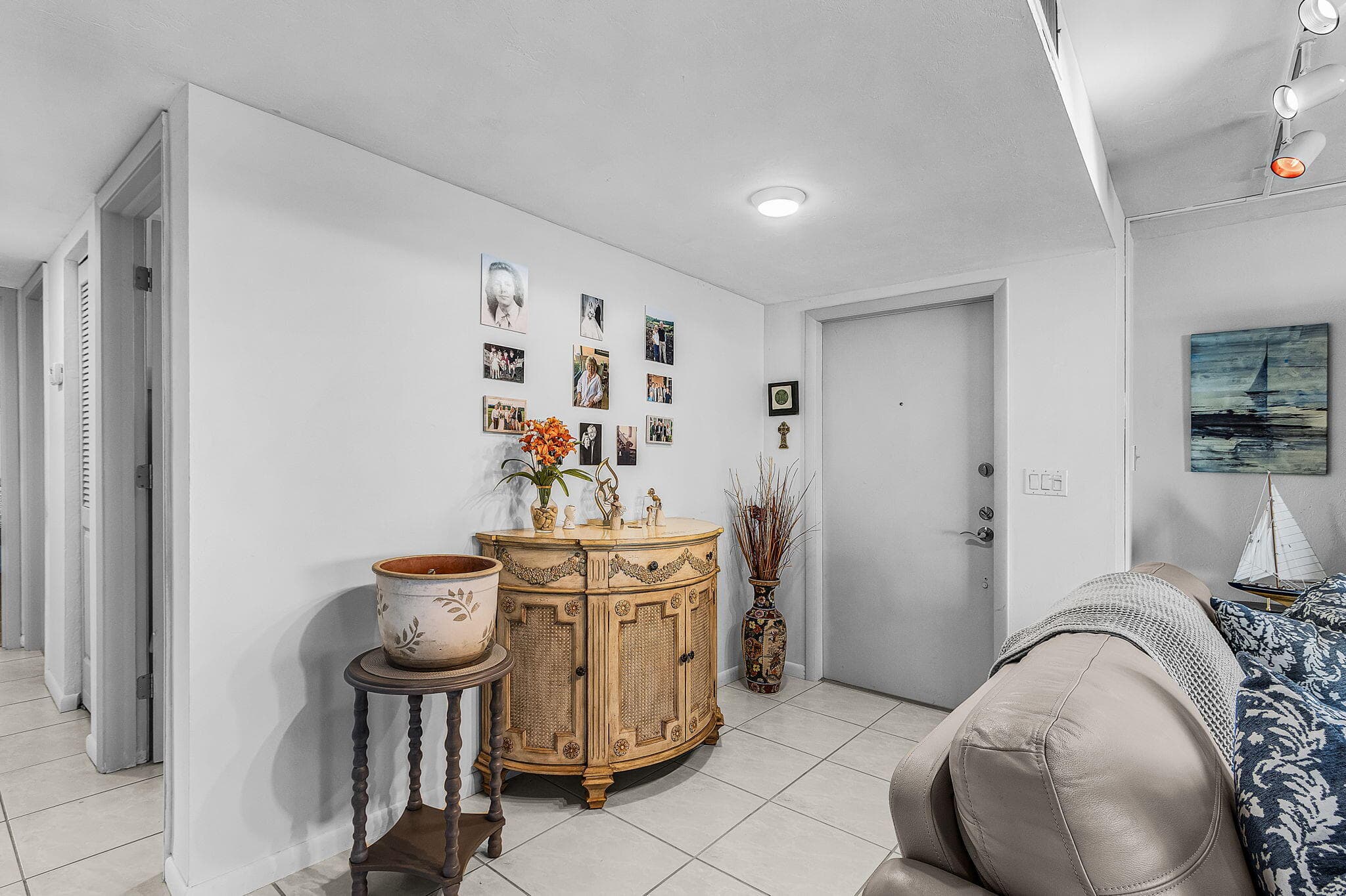 3831 SE 11th Place 101, Cape Coral, FL 33904 — photo 3 of 28