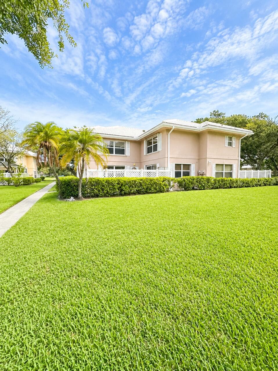 3115 Kingston Court, West Palm Beach, FL 33409 — photo 1 of 18