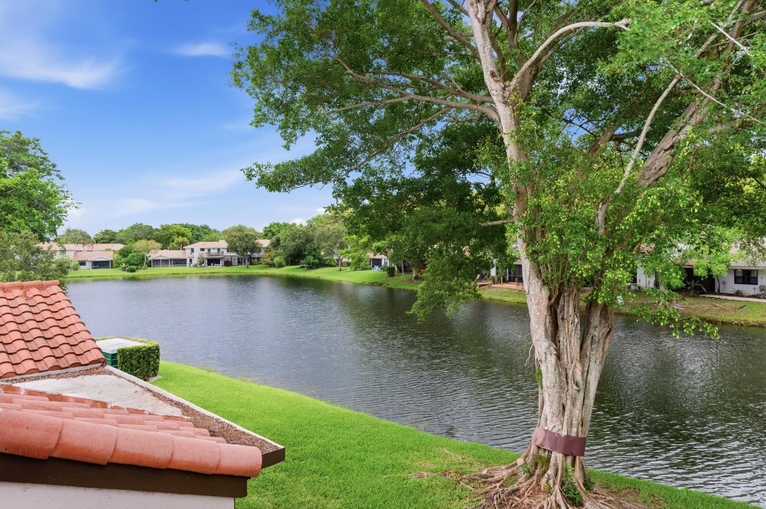 660 Deer Creek Edgewater Drive, Deerfield Beach, FL 33442 — photo 37 of 54
