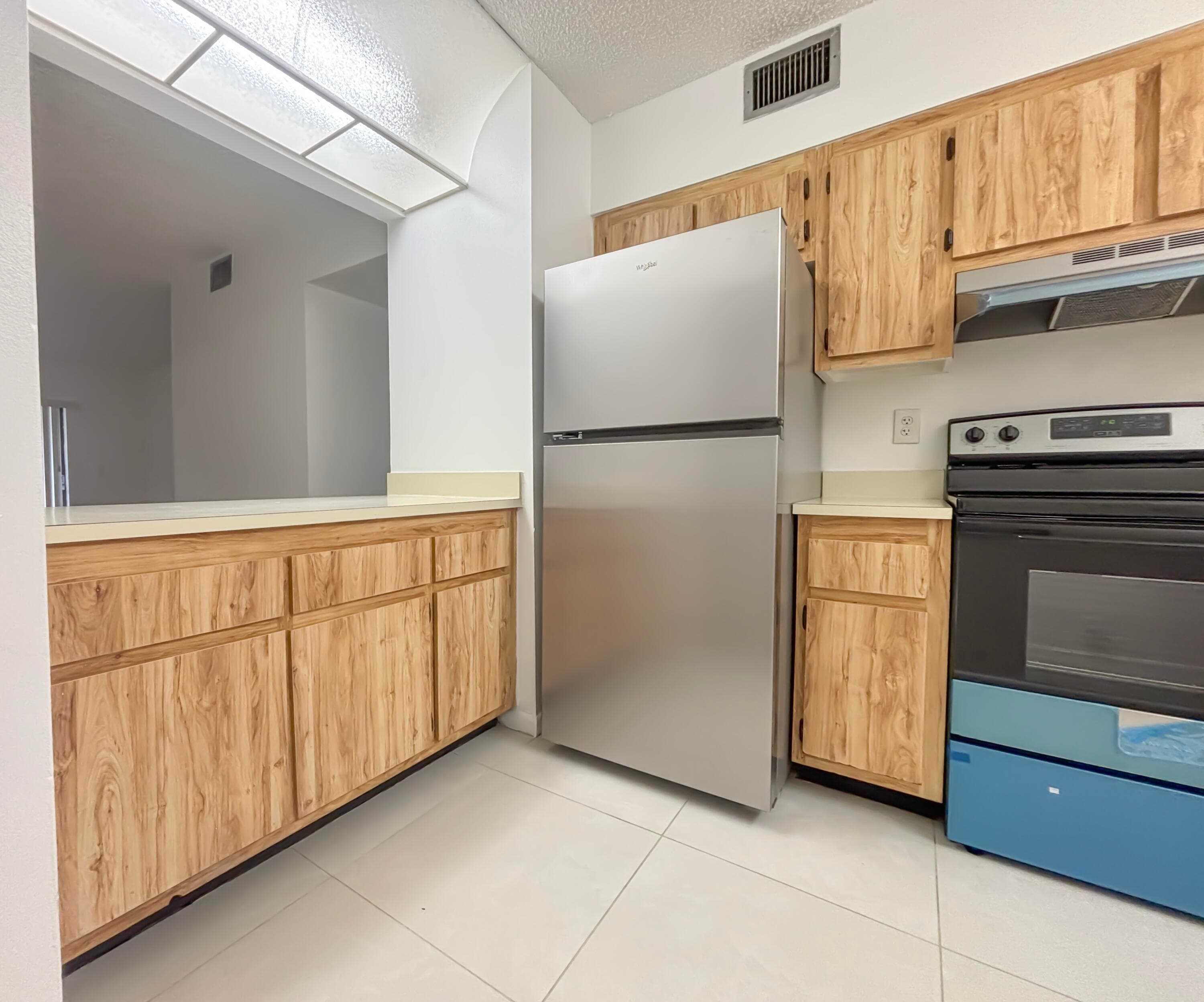 8502 NW 35th Court 8508, Coral Springs, FL 33065 — photo 5 of 18
