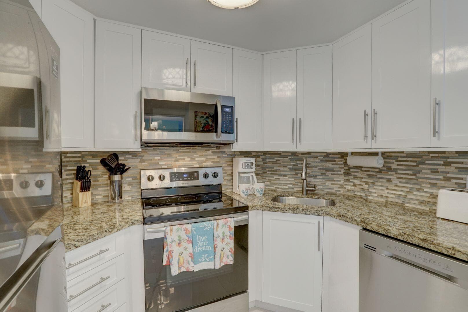 4040 Galt Ocean Drive 604, Fort Lauderdale, FL 33308 — photo 8 of 21