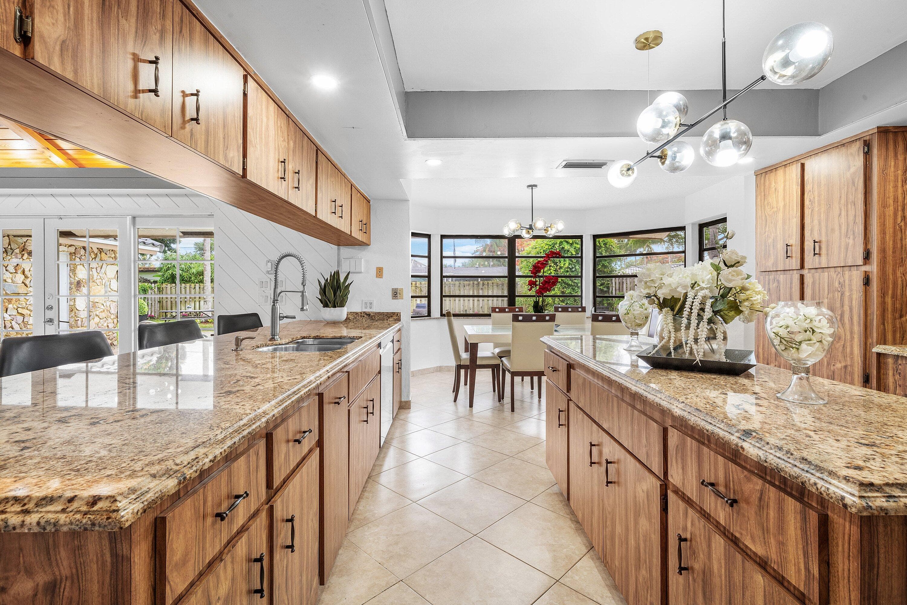 1006 SE 6th Street, Deerfield Beach, FL 33441 — photo 11 of 50