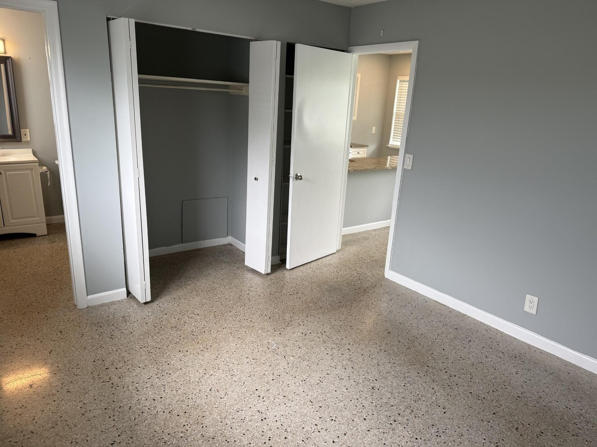 1118 N H Street 15, Lake Worth Beach, FL 33460 — photo 5 of 11