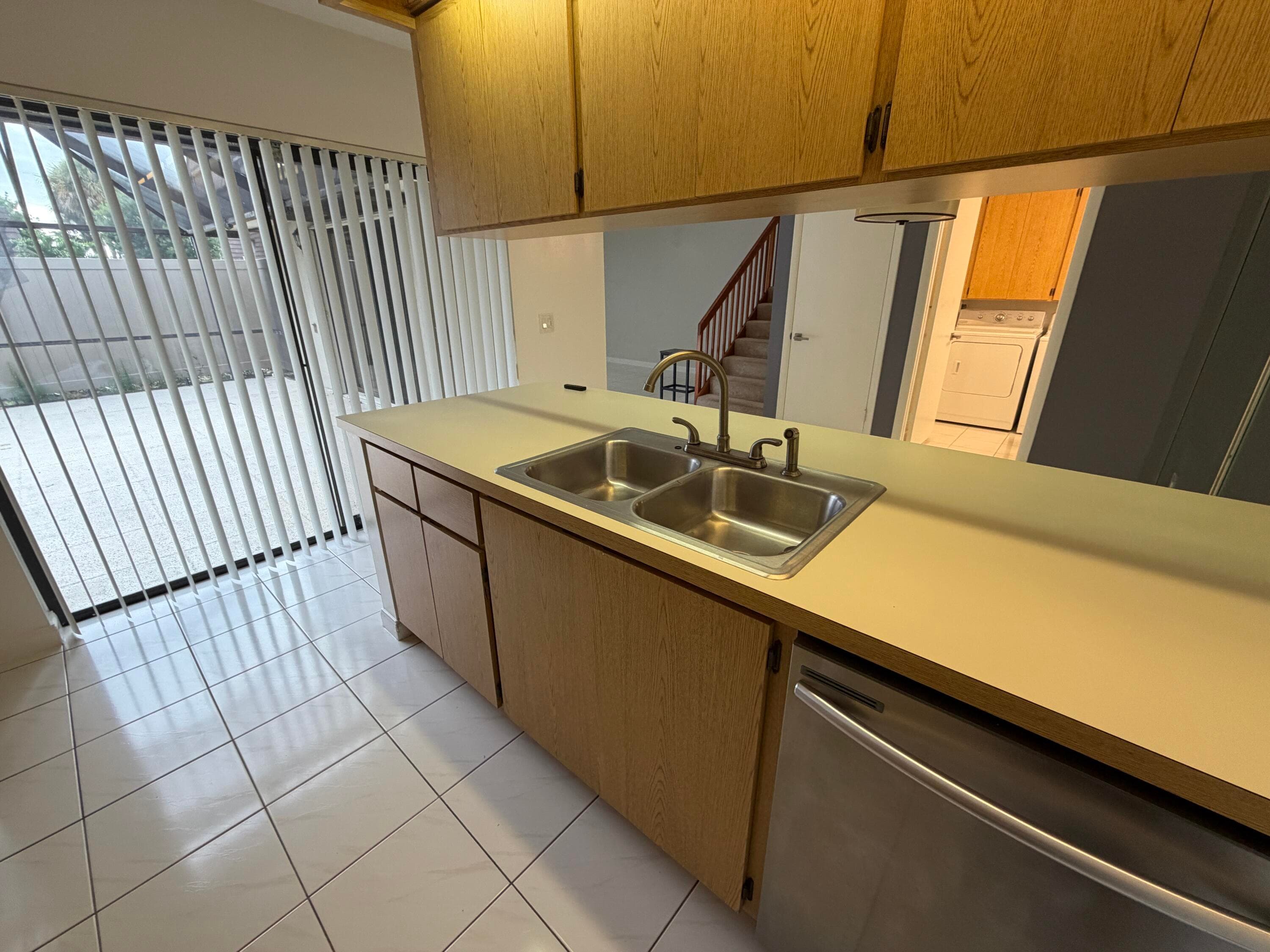 7622 N 76th Way 200, West Palm Beach, FL 33407 — photo 14 of 26