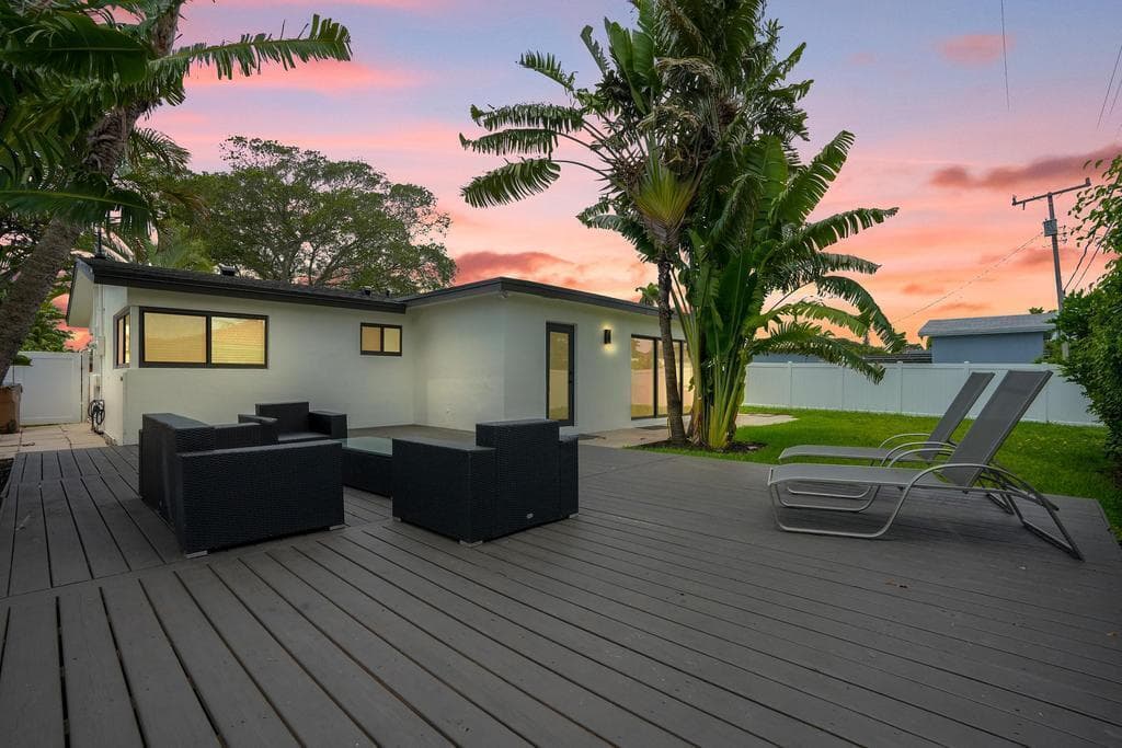 1001 SE 13th Court, Deerfield Beach, FL 33441 — photo 4 of 50