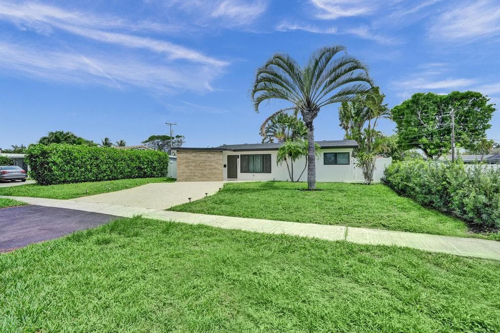1001 SE 13th Court, Deerfield Beach, FL 33441 — photo 7 of 50