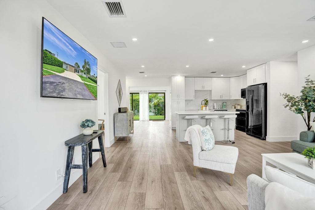 1001 SE 13th Court, Deerfield Beach, FL 33441 — photo 18 of 50