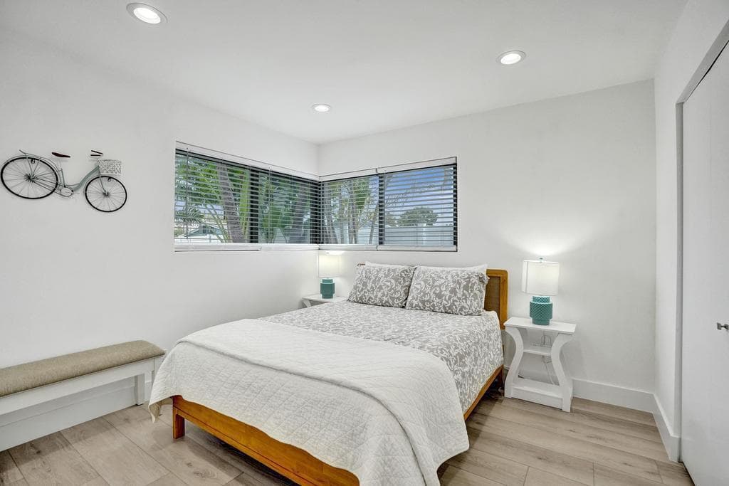 1001 SE 13th Court, Deerfield Beach, FL 33441 — photo 34 of 50