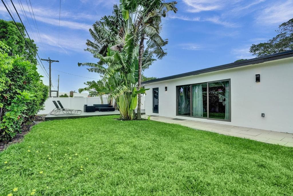 1001 SE 13th Court, Deerfield Beach, FL 33441 — photo 46 of 50