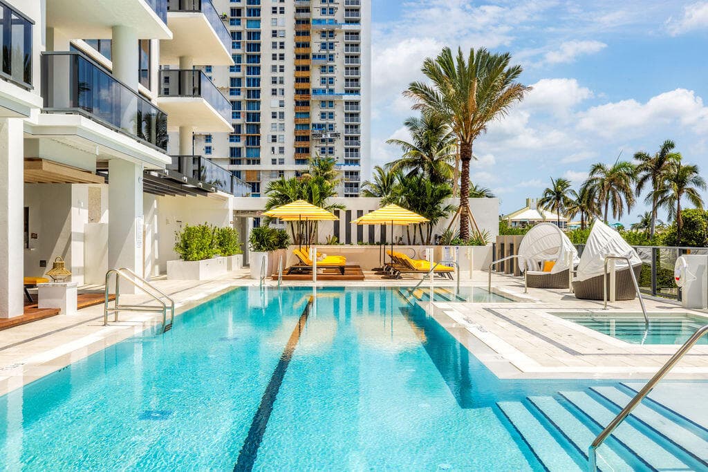 305 Briny Avenue 706, Pompano Beach, FL 33062 — photo 4 of 21