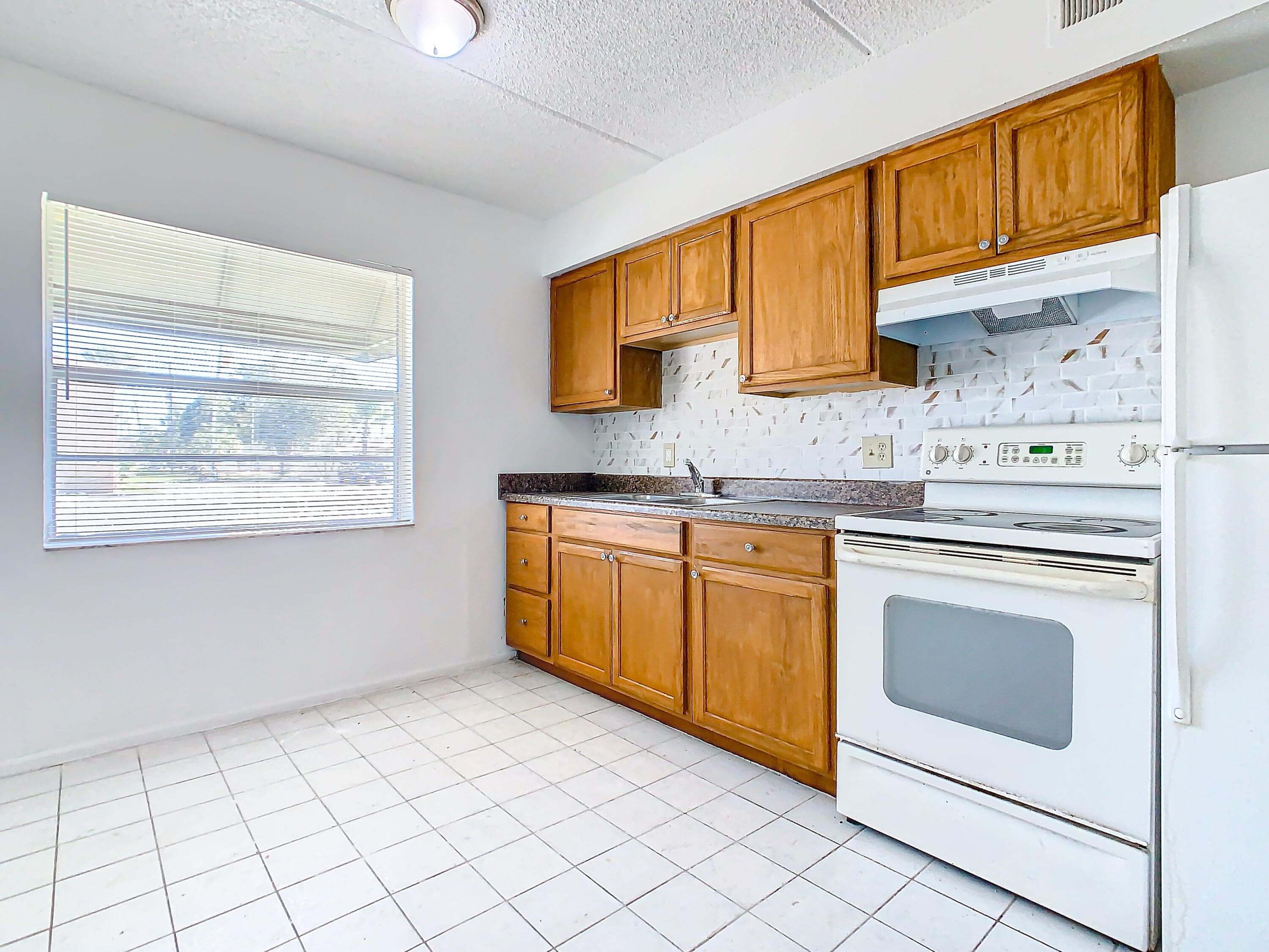 714 Michigan Court 1, St. Cloud, FL 34769 — photo 19 of 33