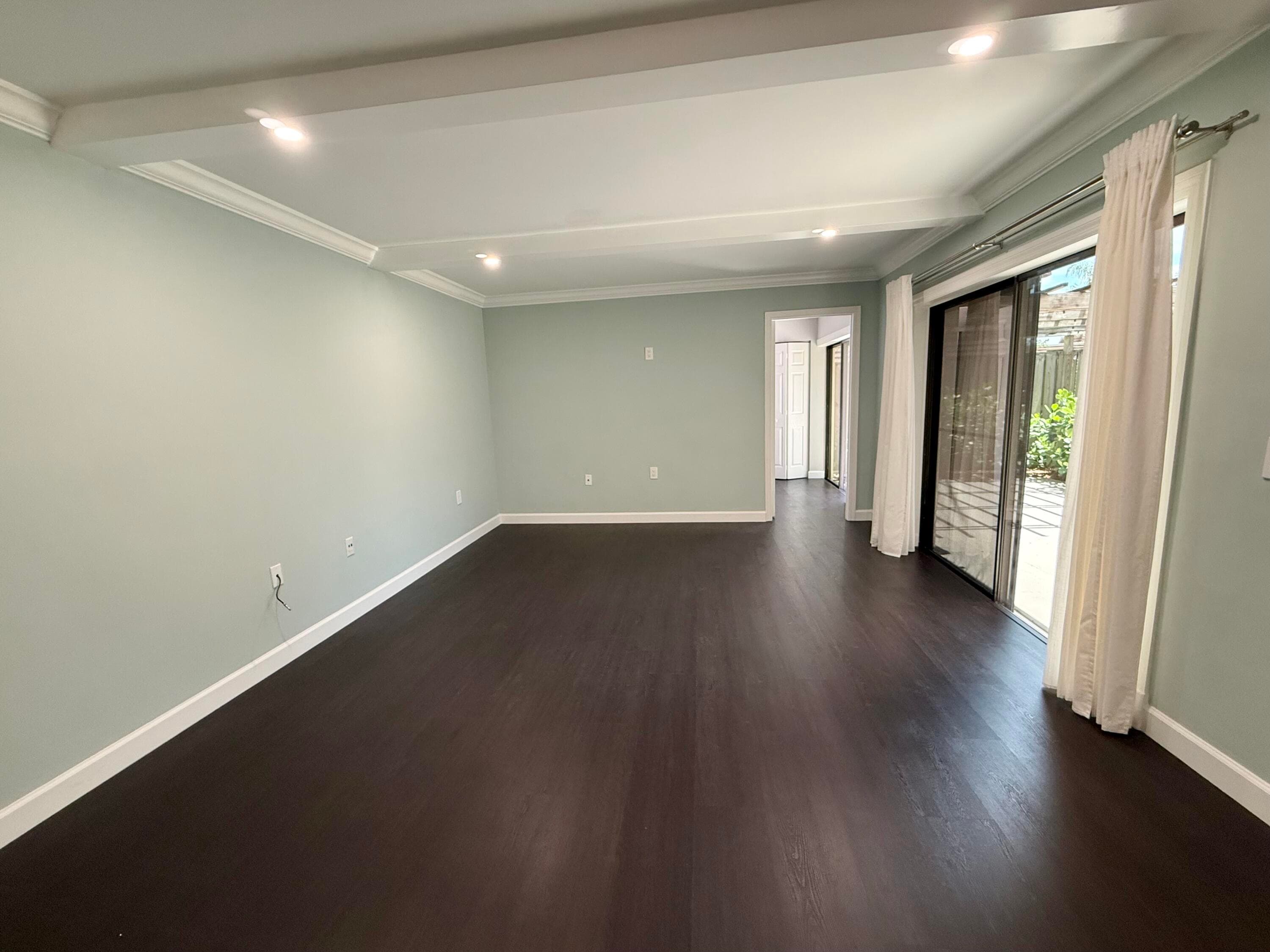 201 2nd Lane, Palm Beach Gardens, FL 33418 — photo 6 of 28