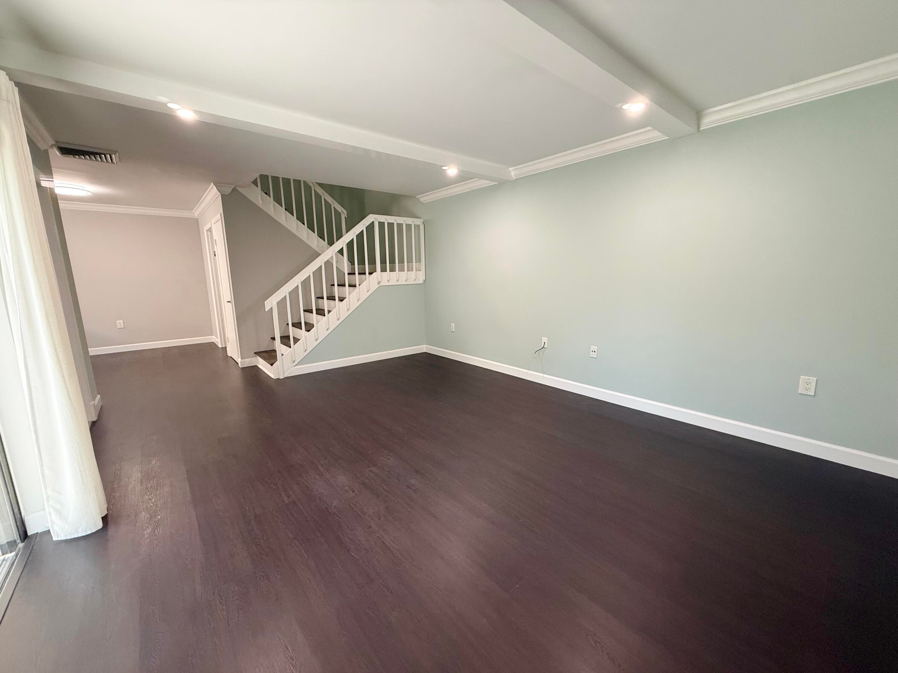 201 2nd Lane, Palm Beach Gardens, FL 33418 — photo 15 of 28