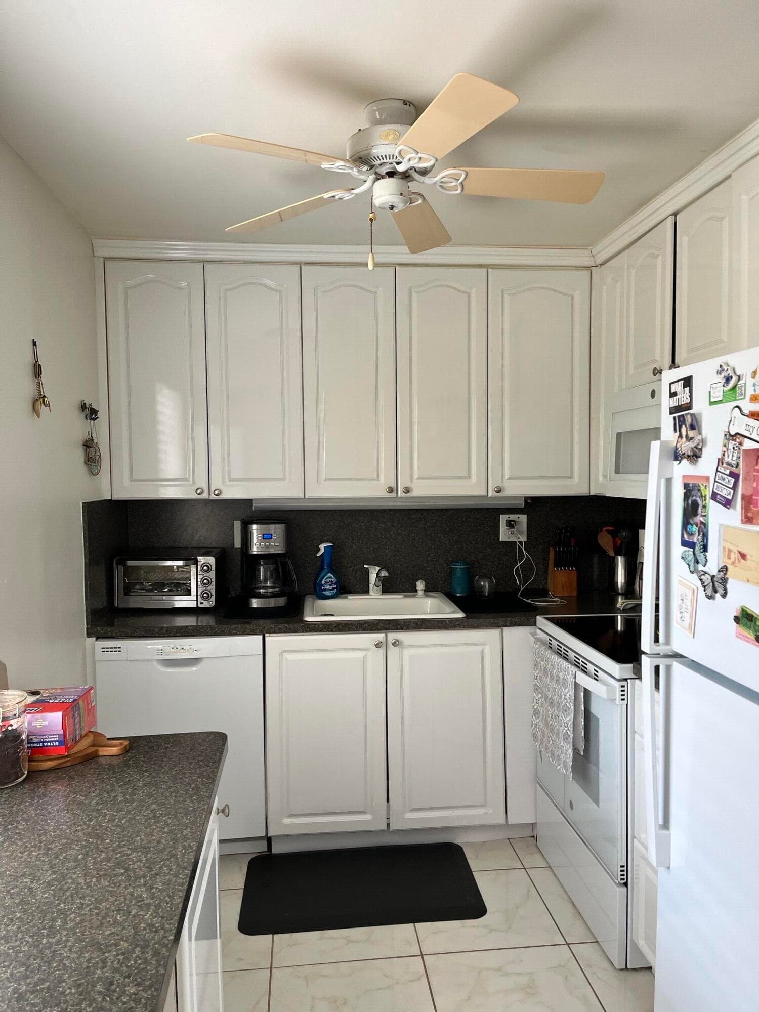 434 Normandy J, Delray Beach, FL 33484 — photo 2 of 18